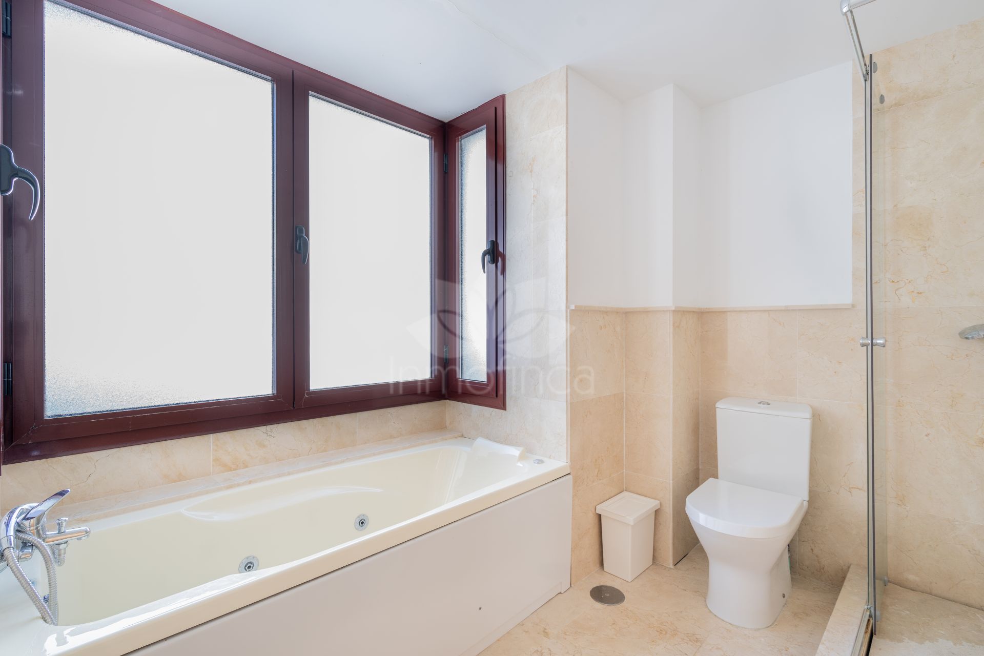 Adosado en Doña Julia, Casares