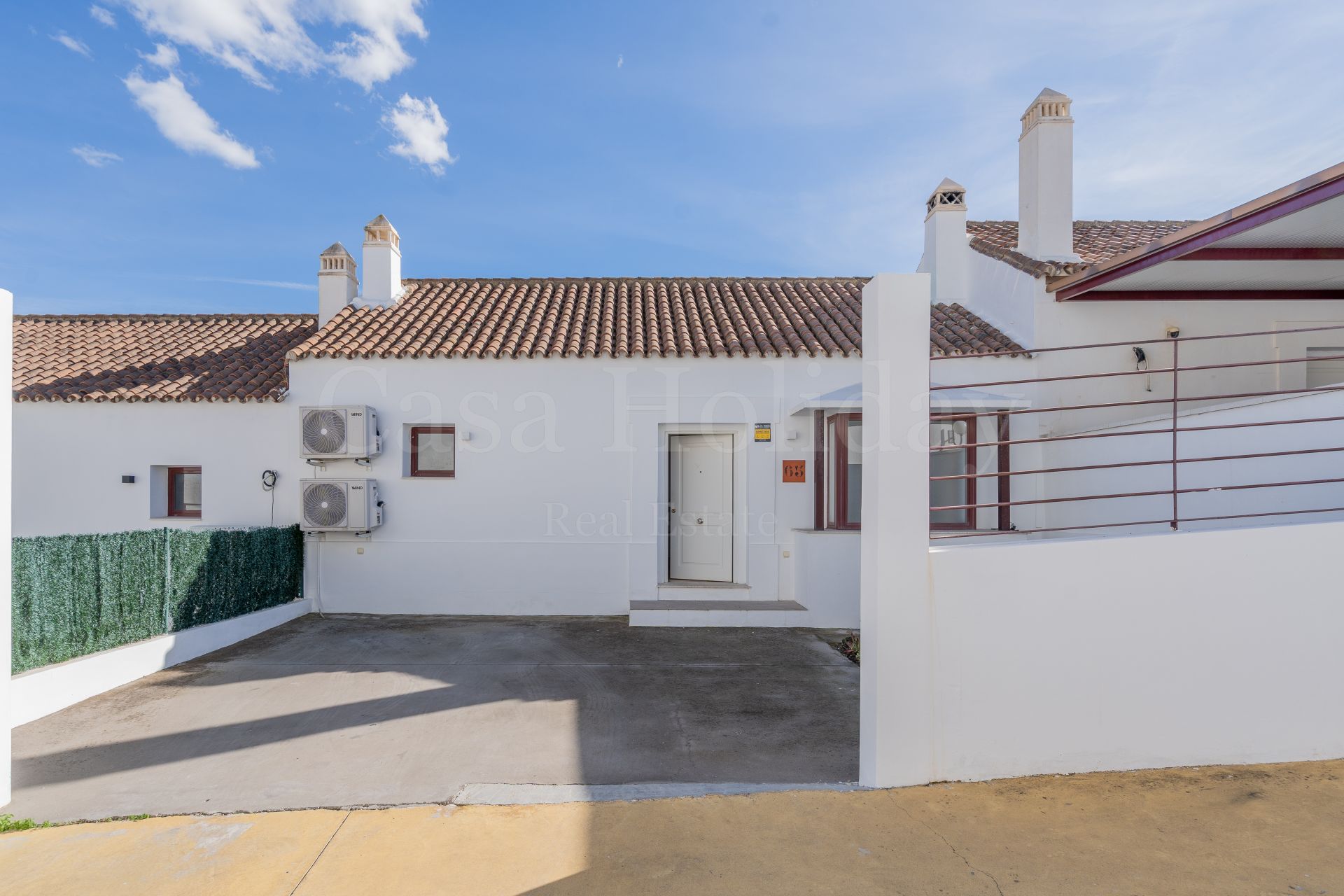 Town House in Doña Julia, Casares