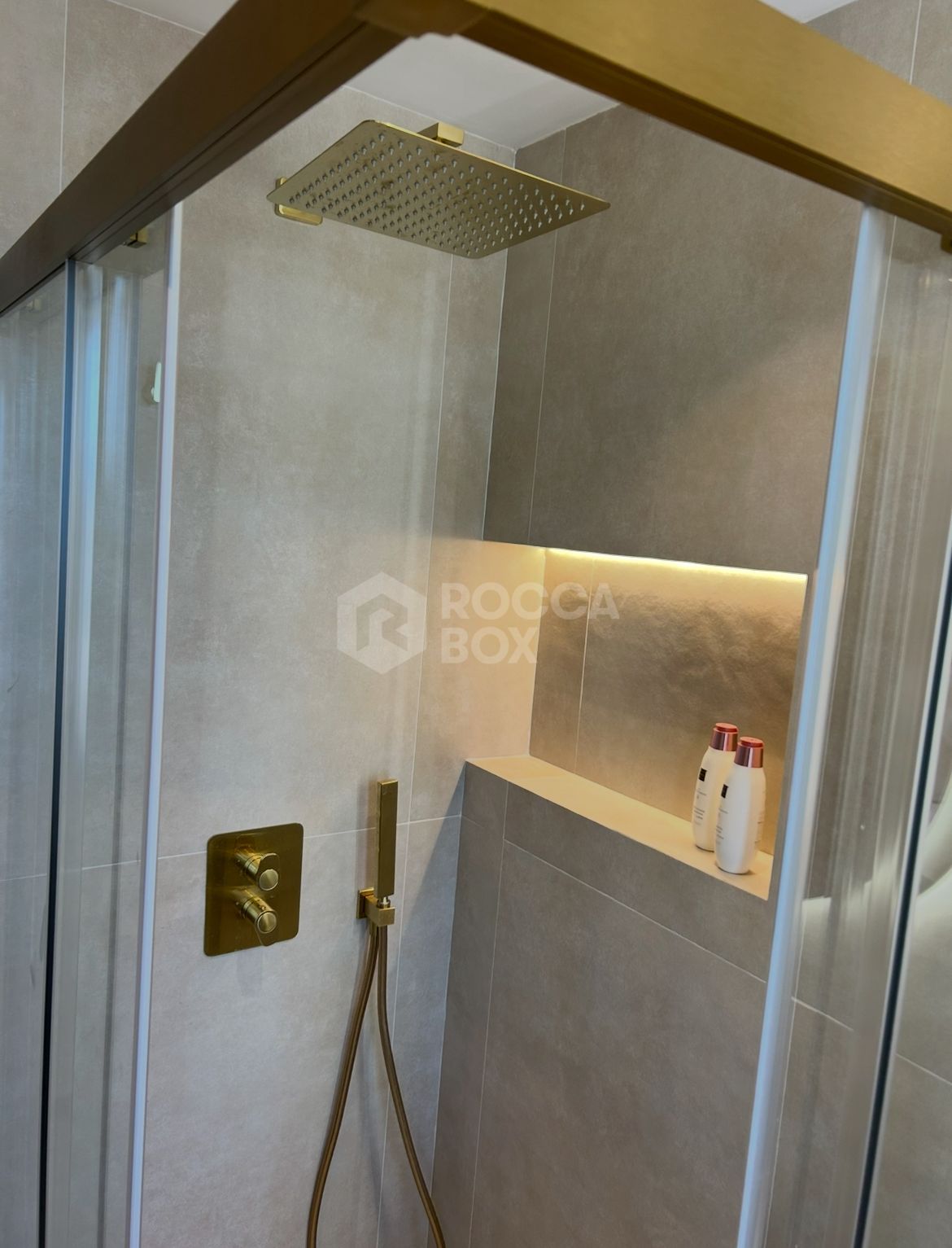 Exclusive Duplex Penthouse near the beach with Private Pool & Panoramic Views – 182 m²