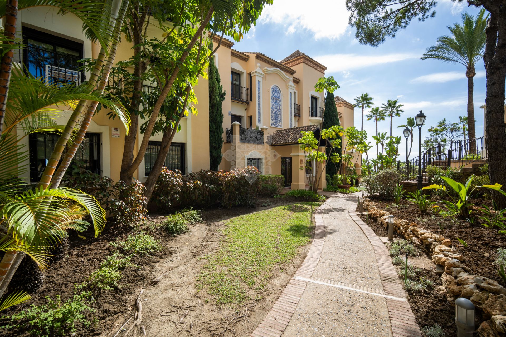 Duplex Penthouse in La Quinta, Benahavis