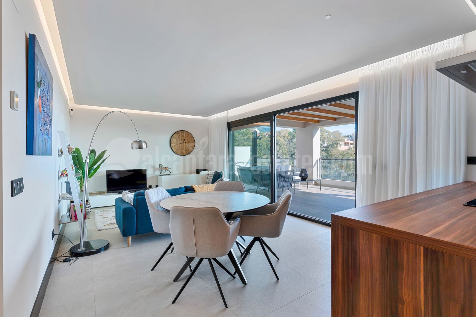 Ground Floor Apartment in Nueva Andalucia, Marbella