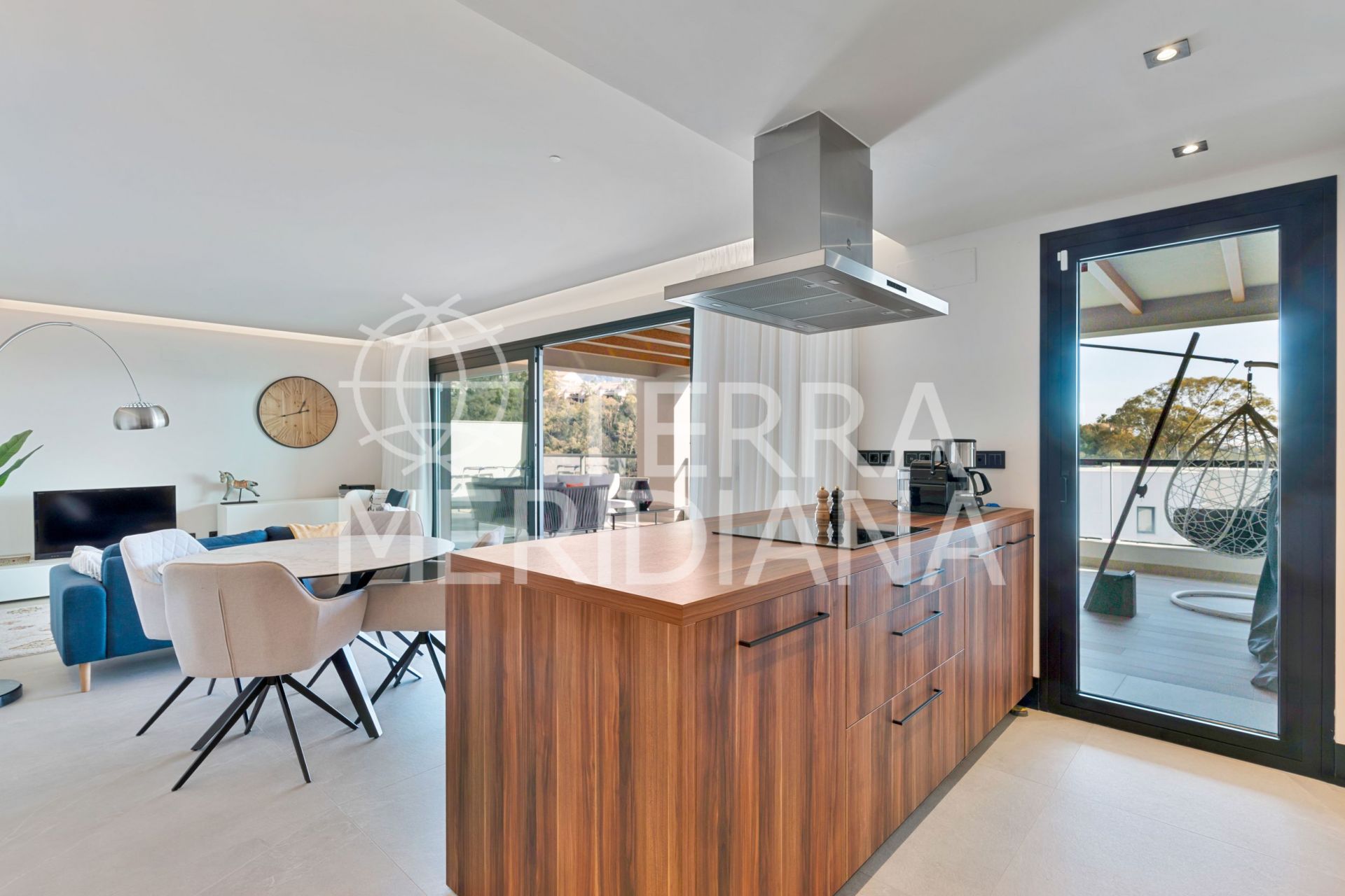 Ground Floor Apartment in Nueva Andalucia, Marbella