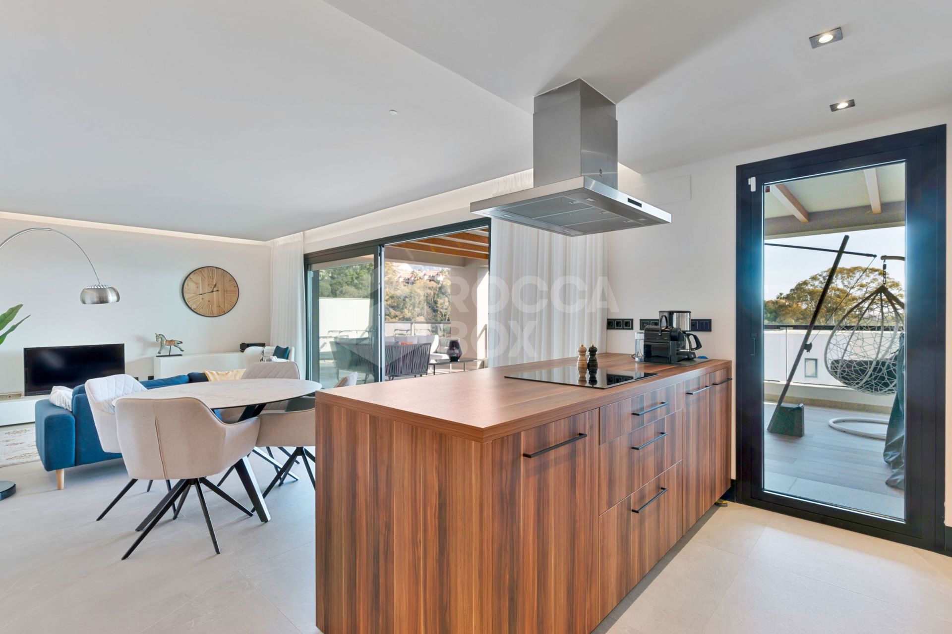 Exclusive apartment in Nueva Andalucía