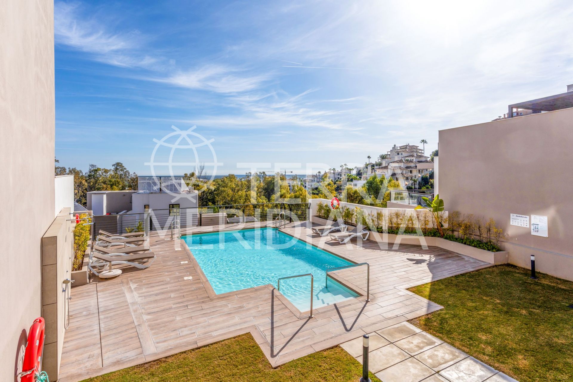 Ground Floor Apartment in Nueva Andalucia, Marbella