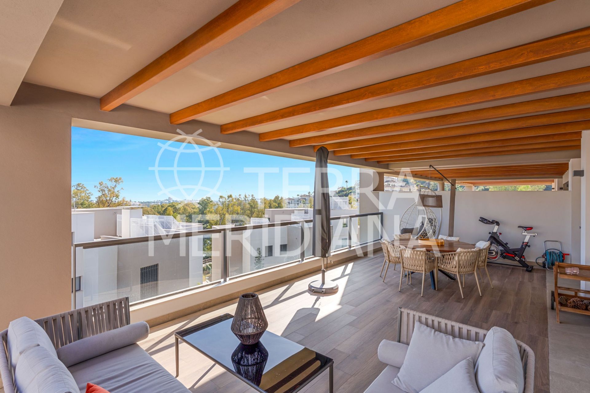 Ground Floor Apartment in Nueva Andalucia, Marbella
