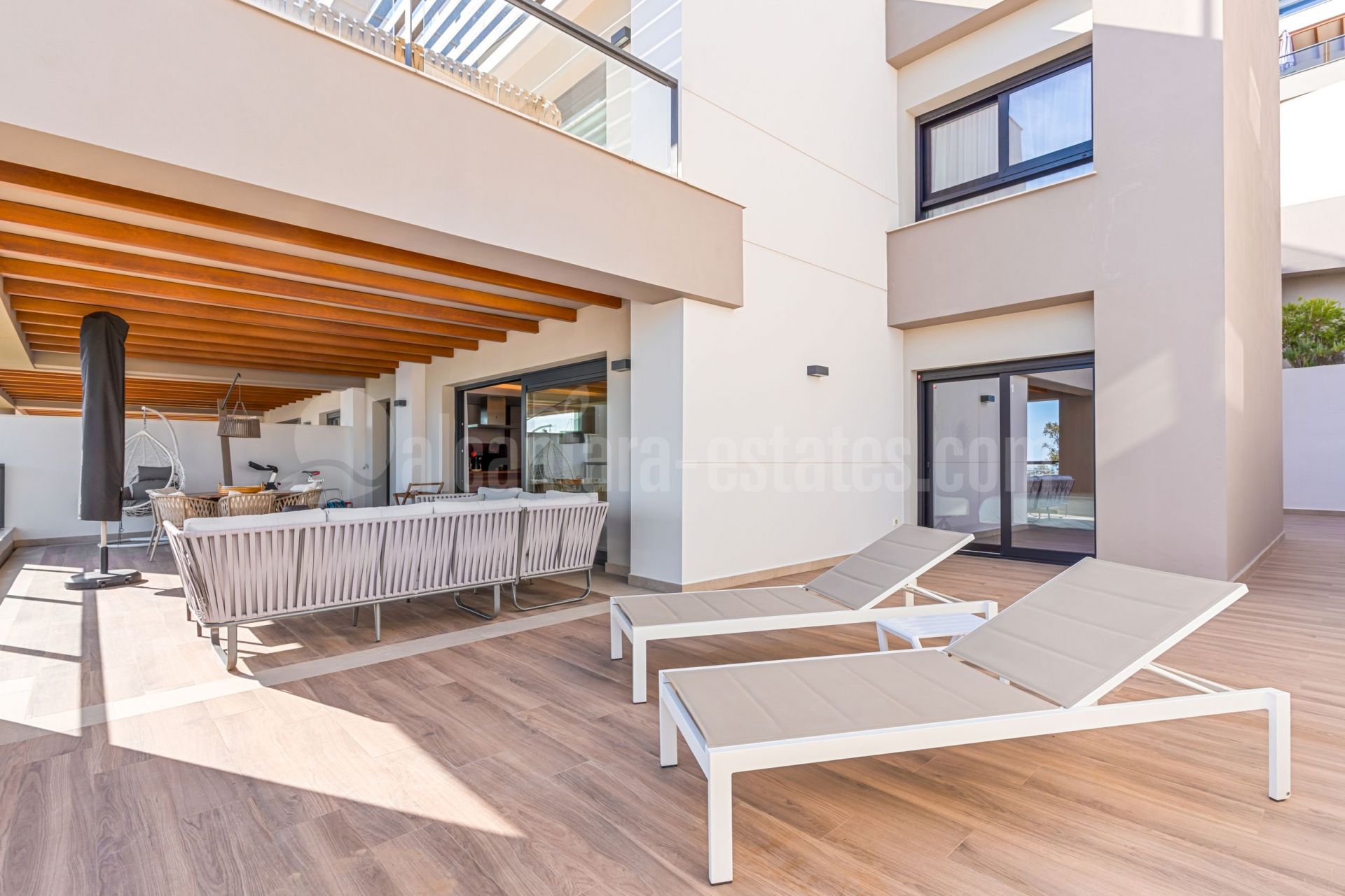 Ground Floor Apartment in Nueva Andalucia, Marbella