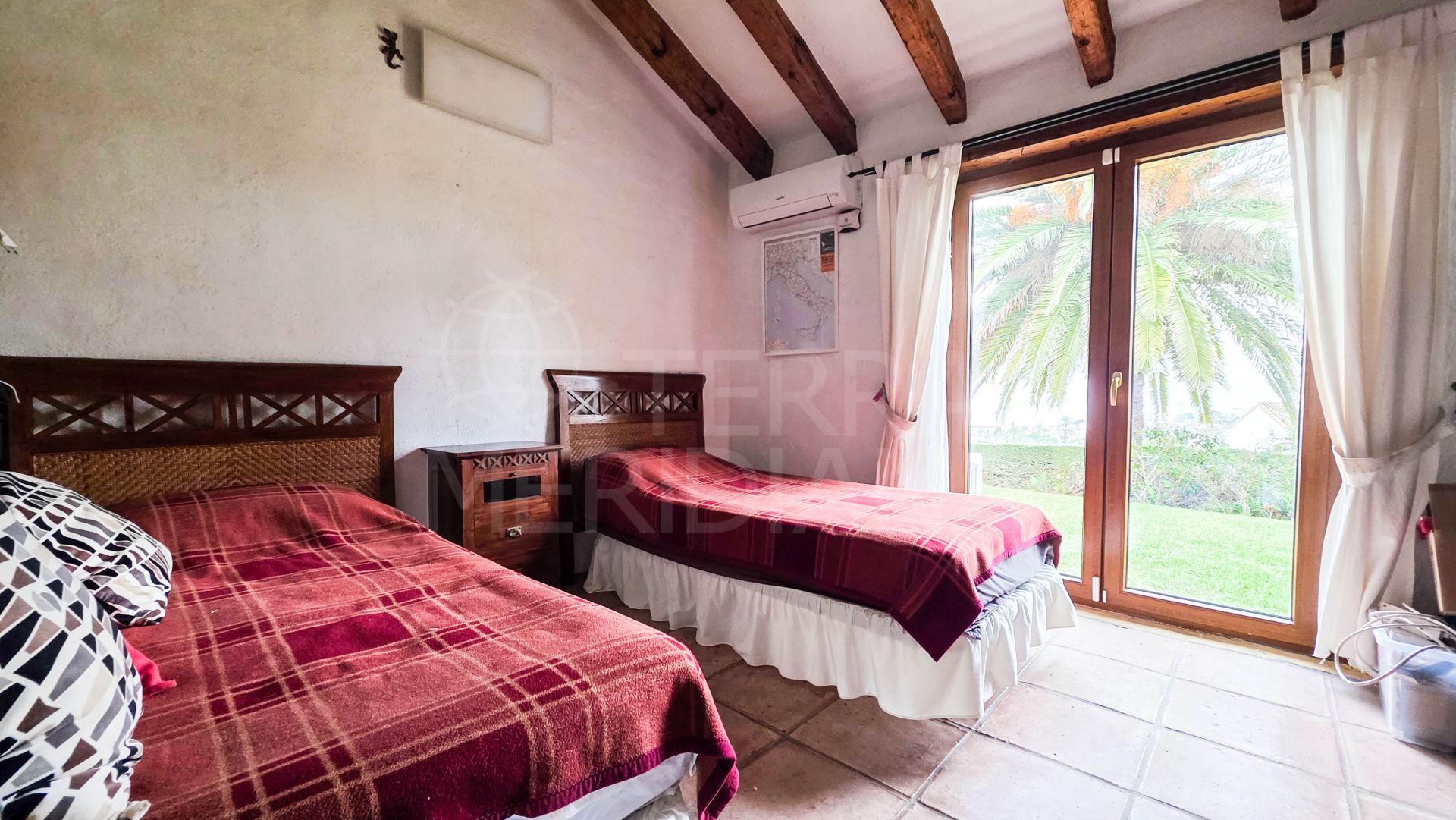 Villa in Bahia Dorada, Estepona