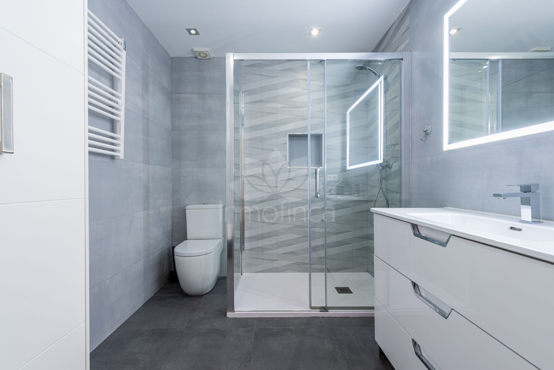 Apartamento Planta Baja en Benalmadena Pueblo, Benalmadena