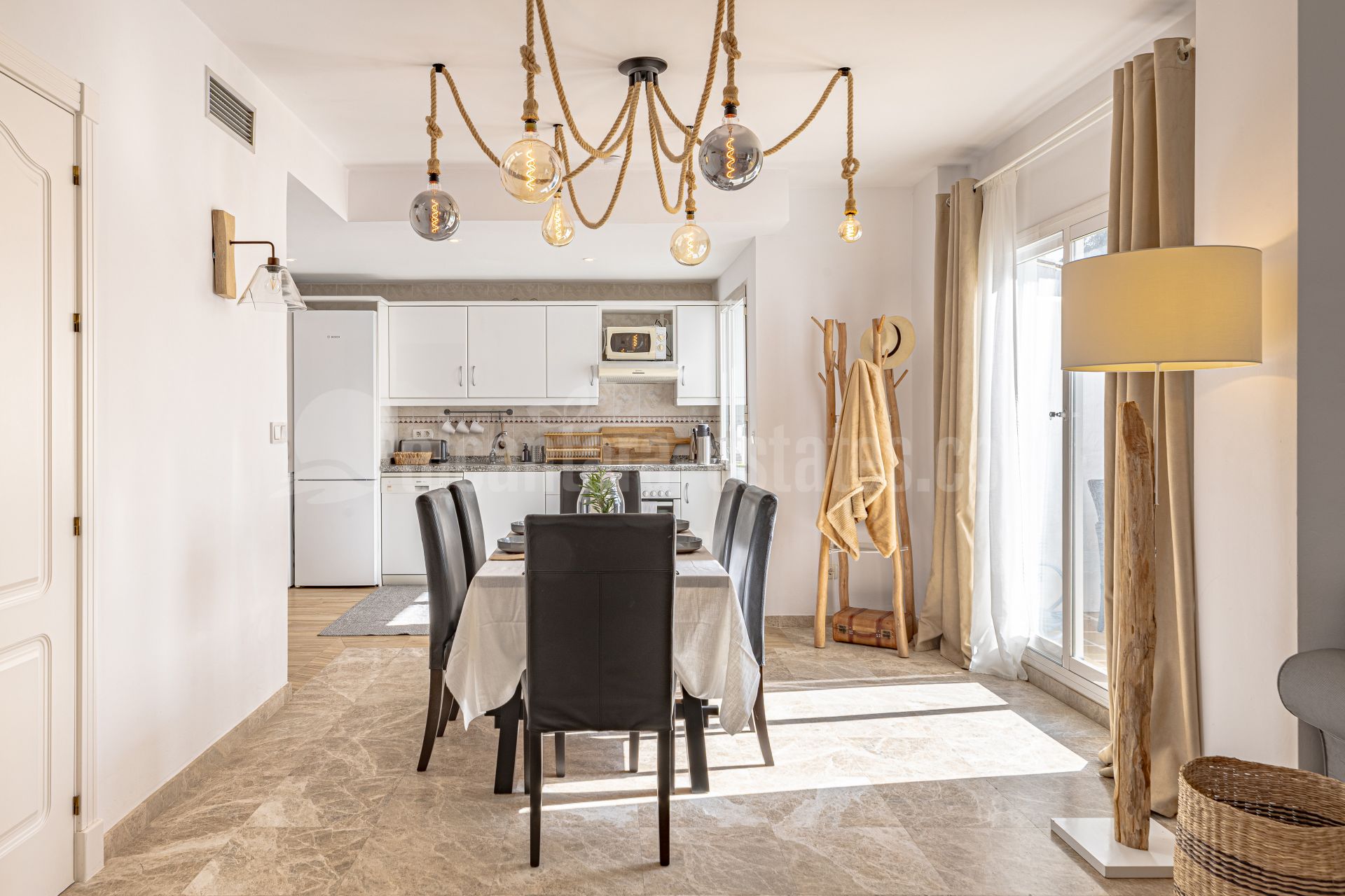 Apartamento en Los Naranjos de Marbella, Marbella