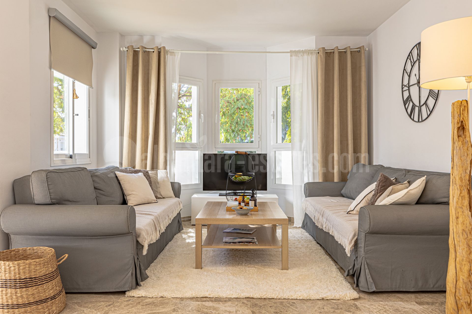 Apartamento en Los Naranjos de Marbella, Marbella