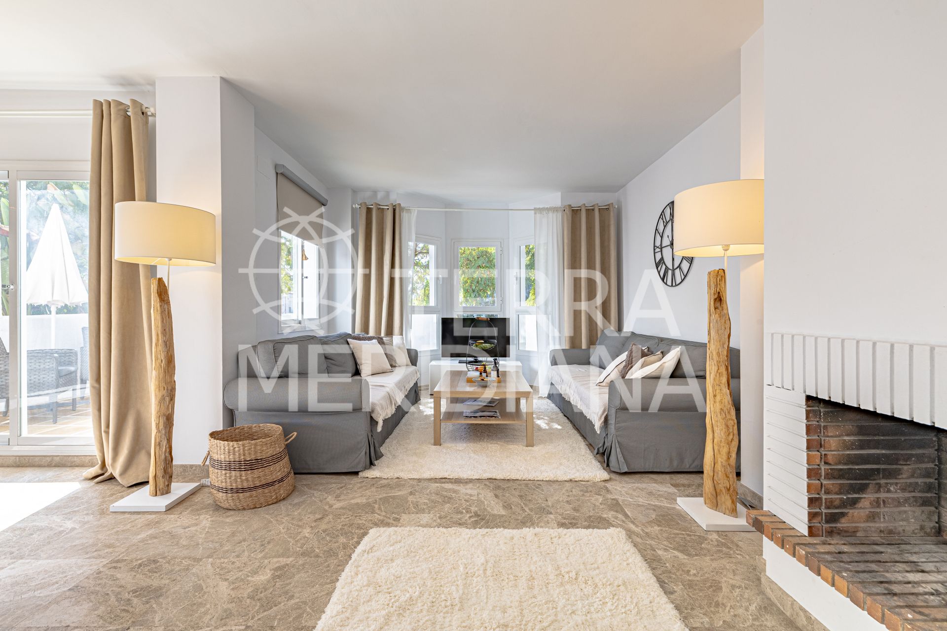 Apartment in Los Naranjos de Marbella, Marbella