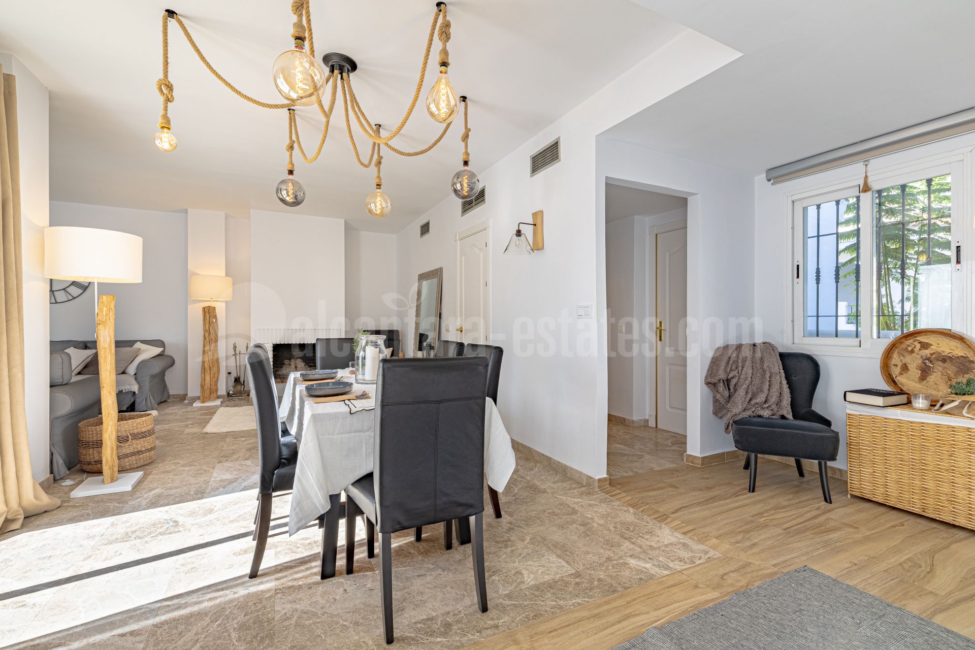 Apartamento en Los Naranjos de Marbella, Marbella