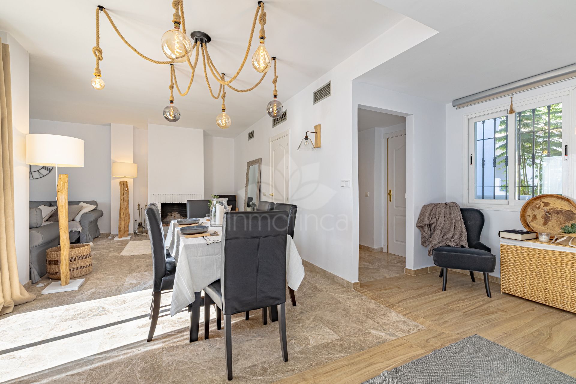 Apartment in Los Naranjos de Marbella, Marbella