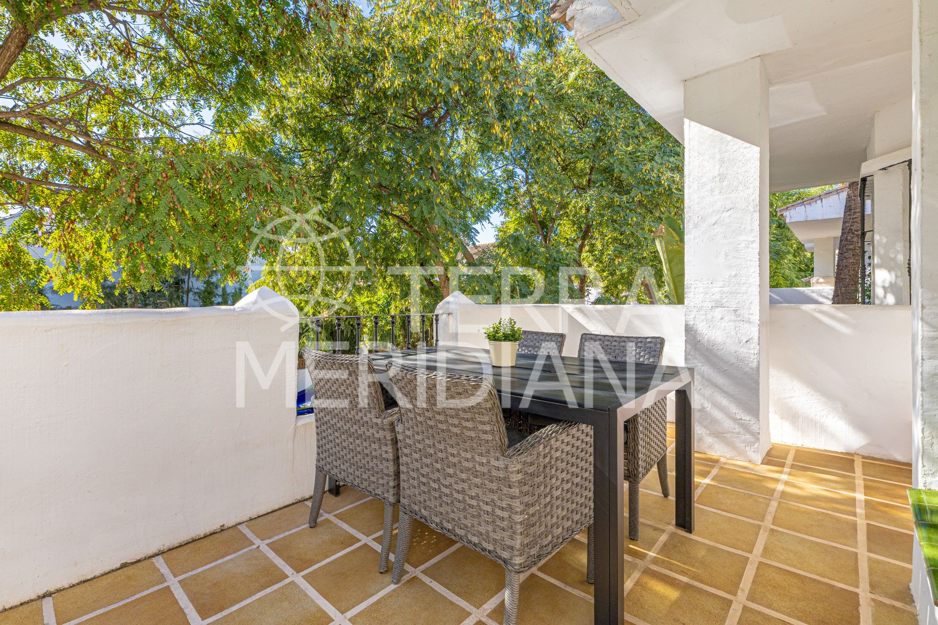 Apartment in Los Naranjos de Marbella, Marbella