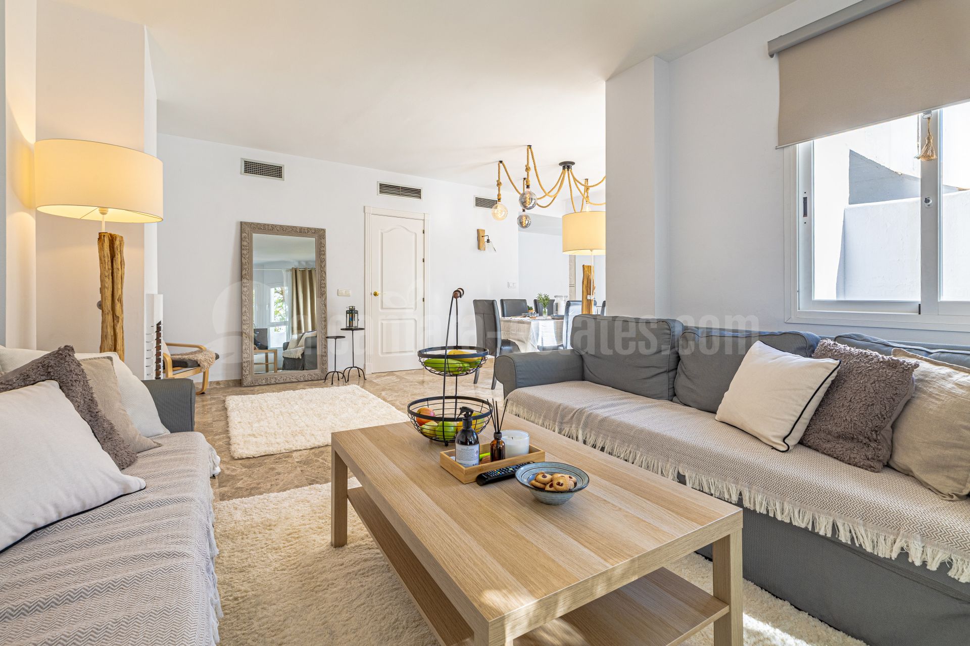 Apartamento en Los Naranjos de Marbella, Marbella