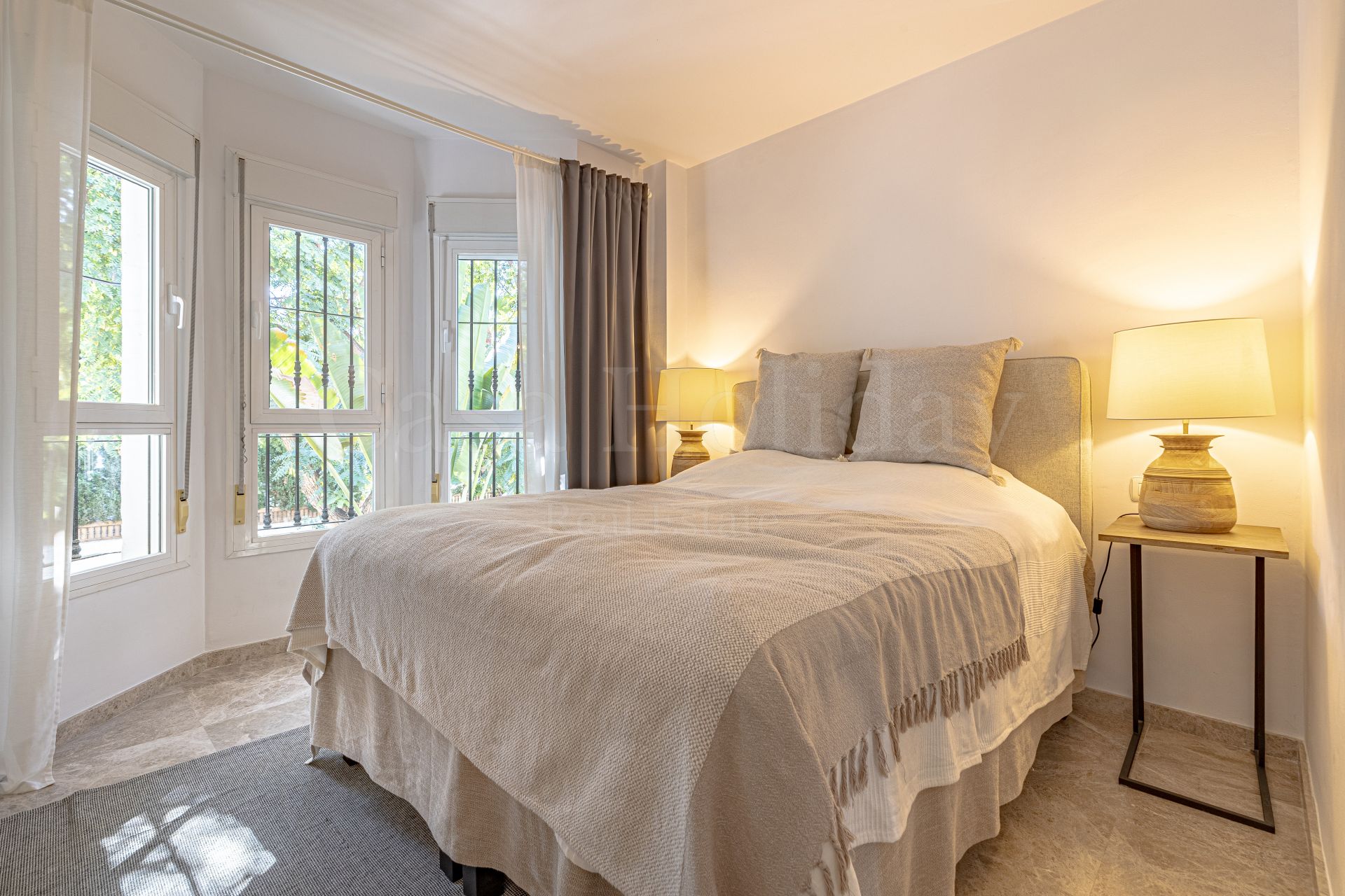 Apartment in Los Naranjos de Marbella, Marbella