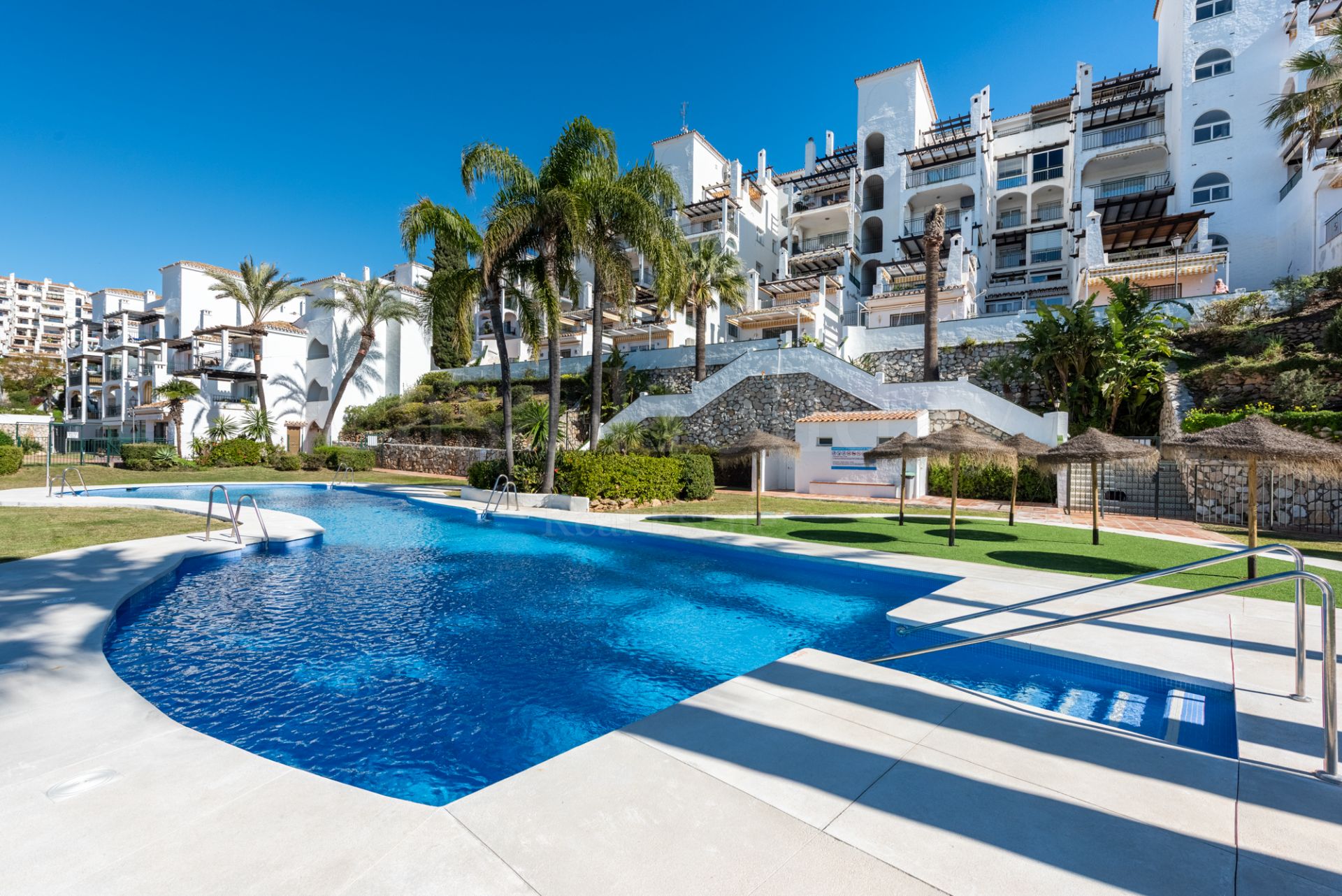 Apartment in Calahonda, Mijas Costa