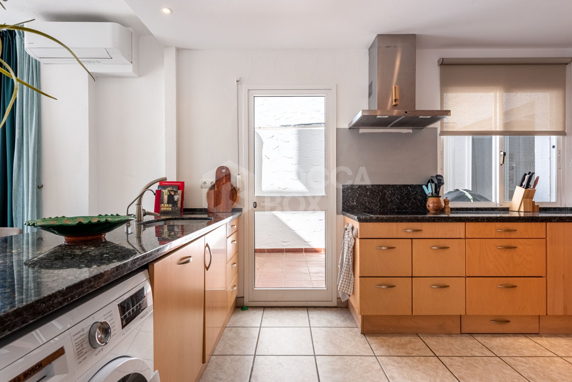 Spacious Apartment with Stunning Sea Views in Calahonda