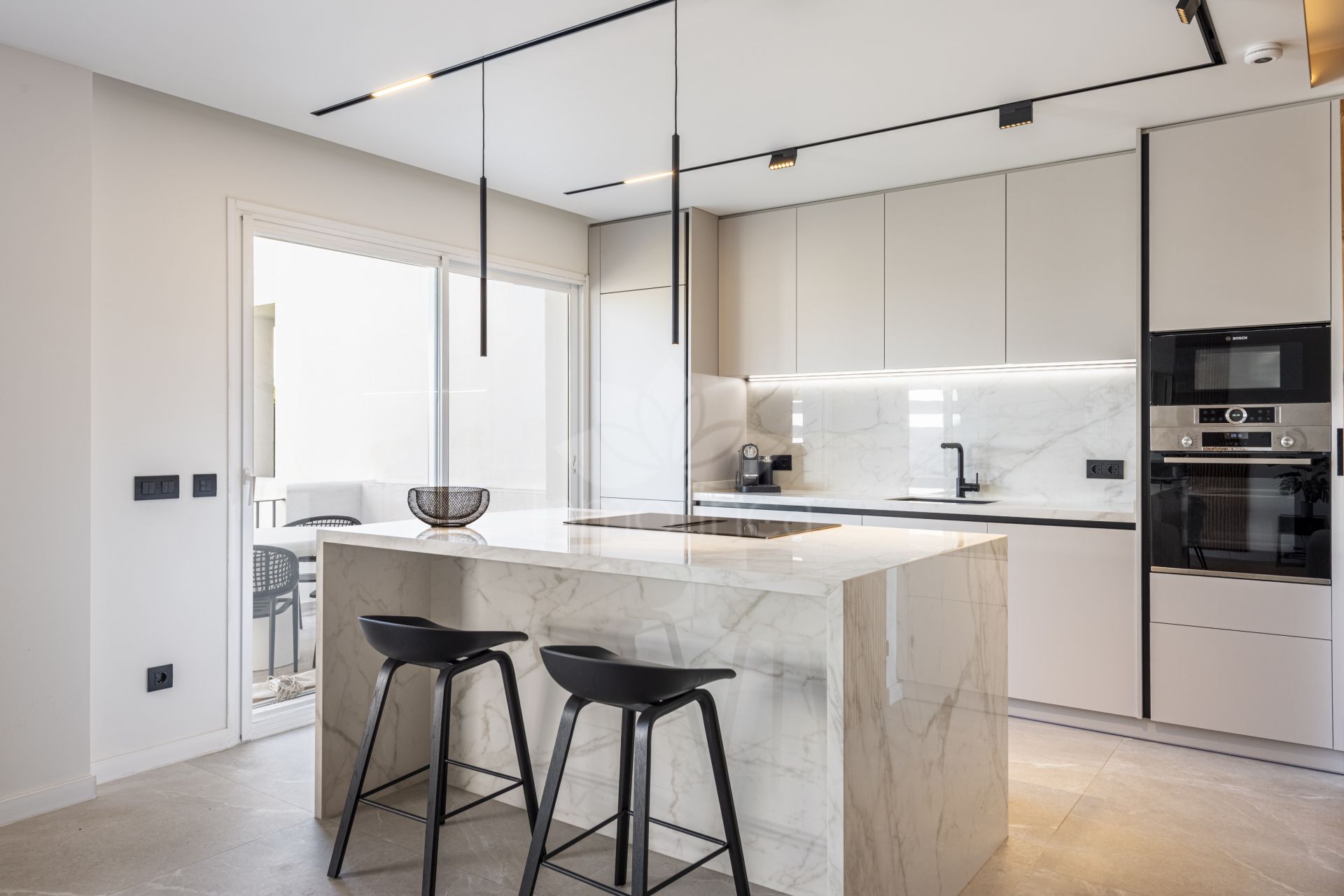 Duplex Penthouse in Altos de La Quinta, Benahavis