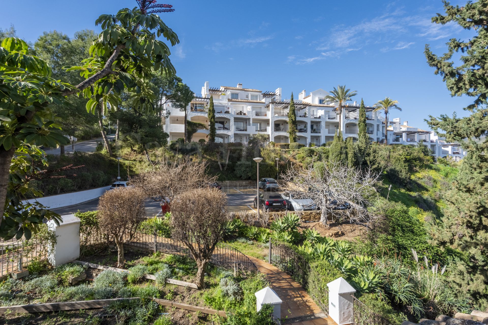 Atico Duplex en Altos de La Quinta, Benahavis
