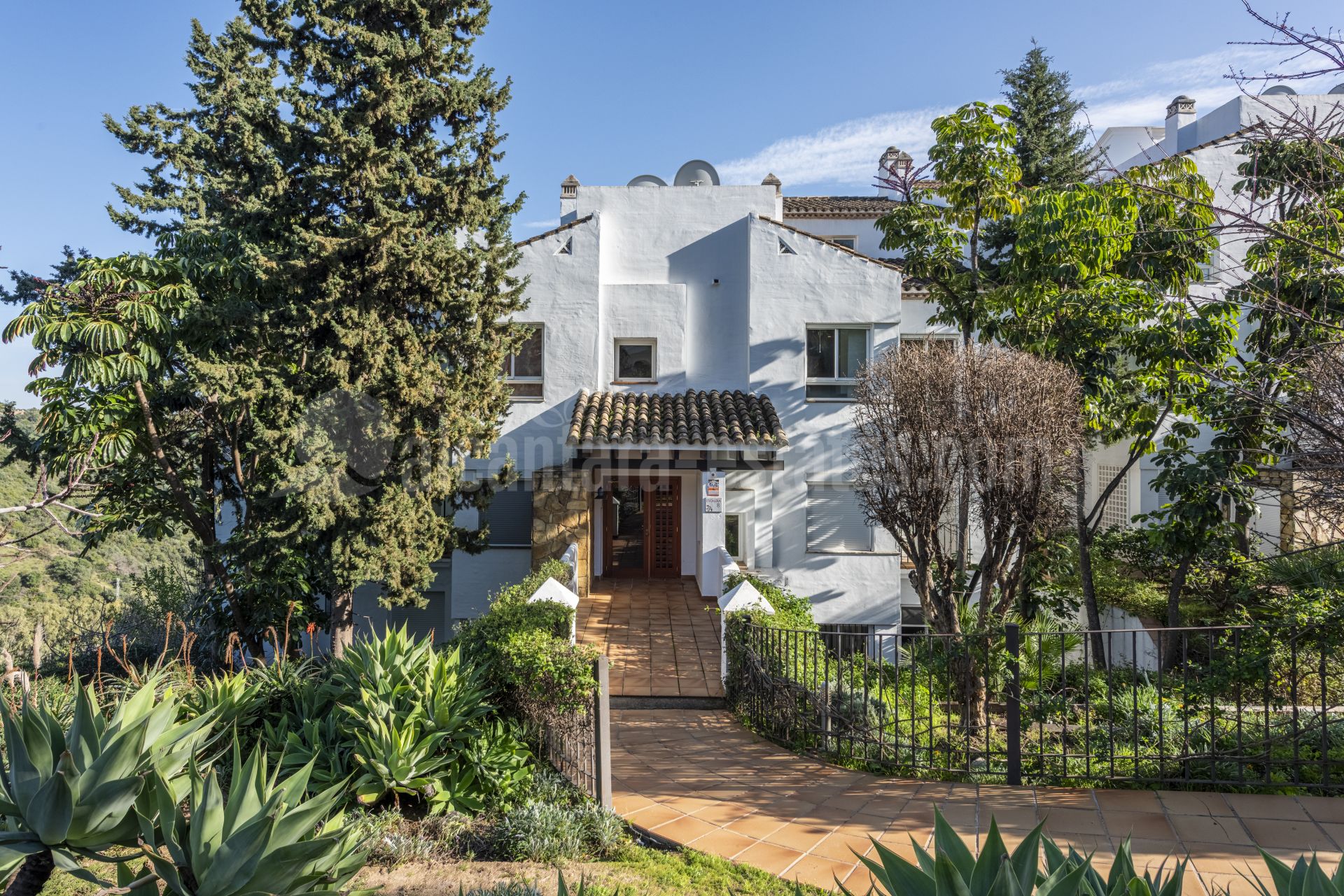 Atico Duplex en Altos de La Quinta, Benahavis