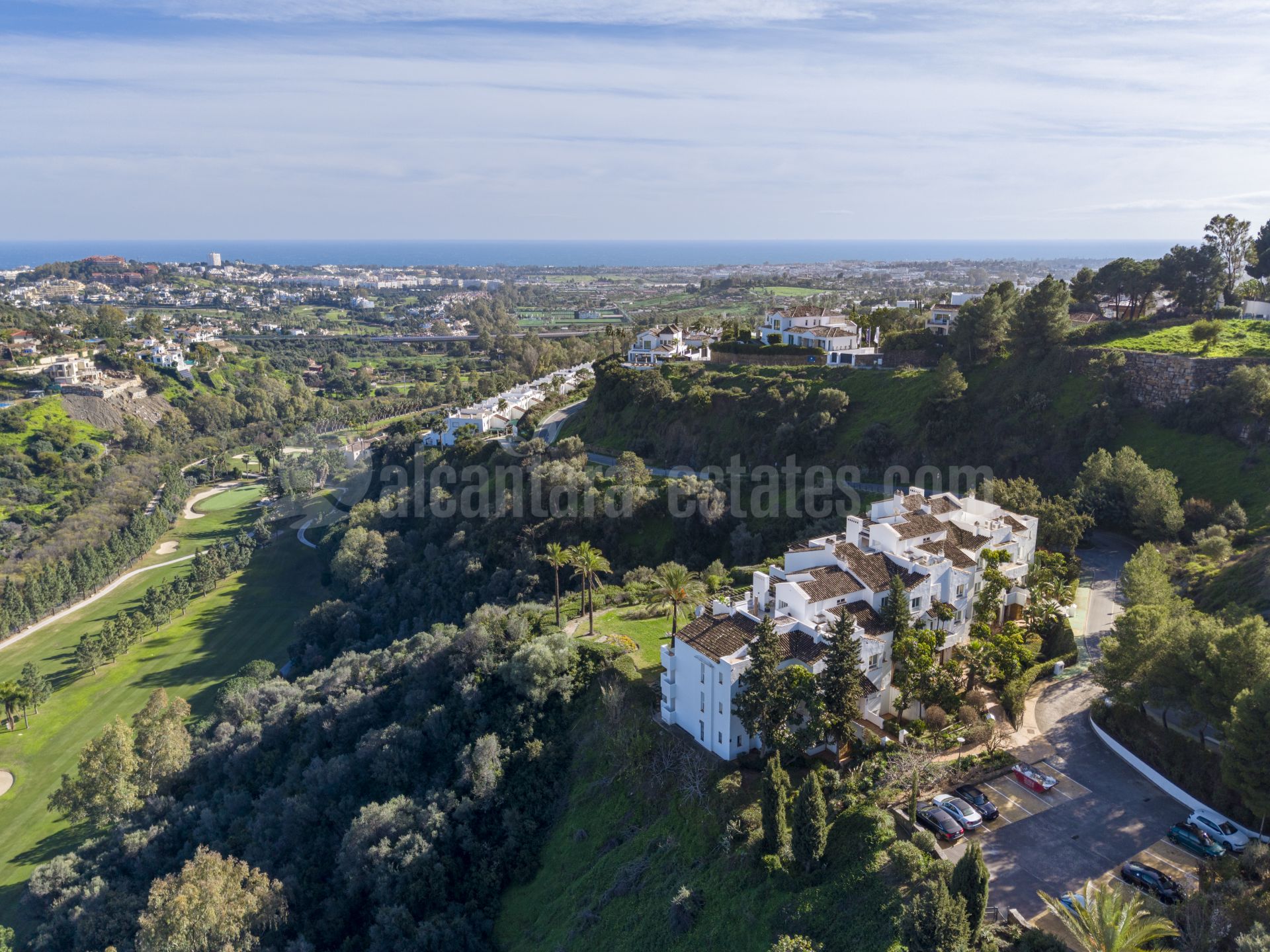 Atico Duplex en Altos de La Quinta, Benahavis