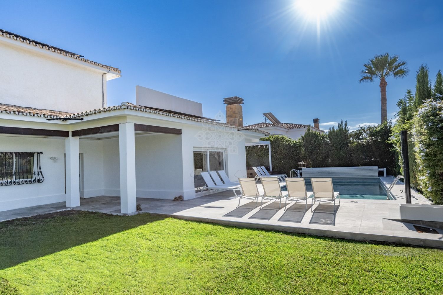 Villa in Benalmadena Costa, Benalmadena