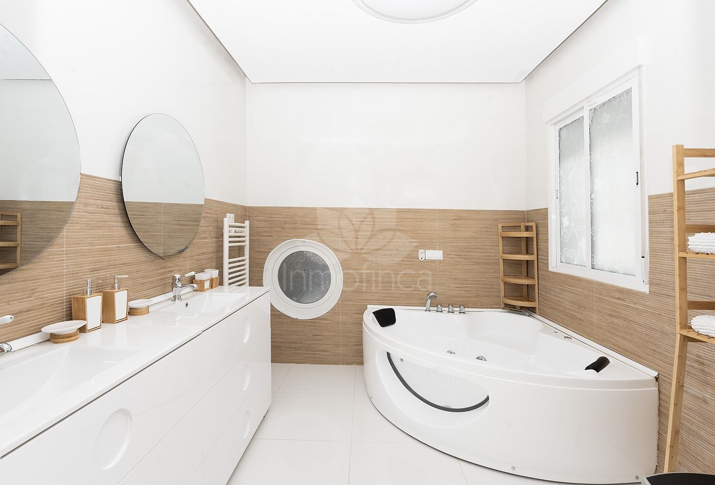 Villa en Benalmadena Costa, Benalmadena