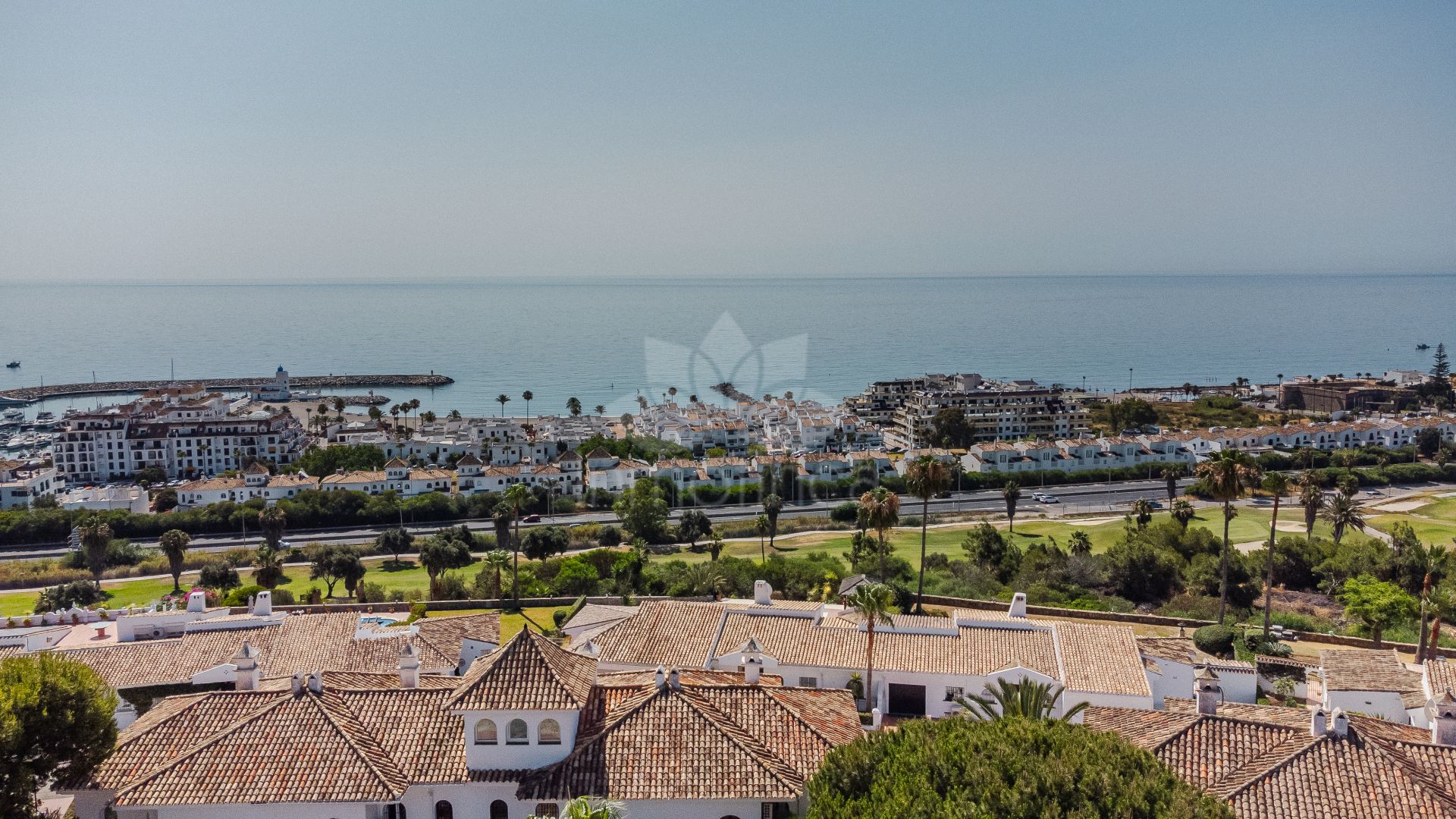Town House in La Duquesa, Manilva
