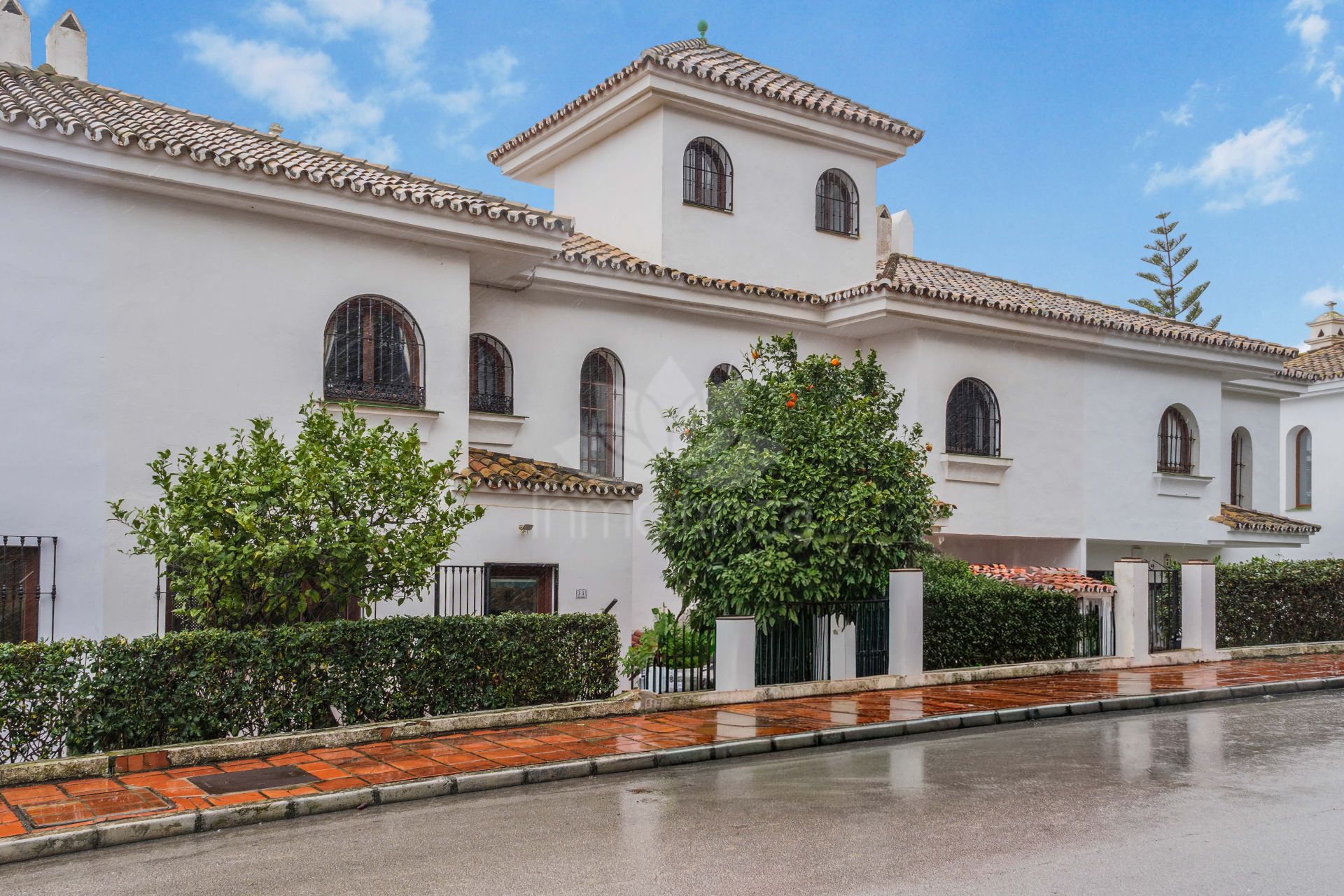 Town House in La Duquesa, Manilva