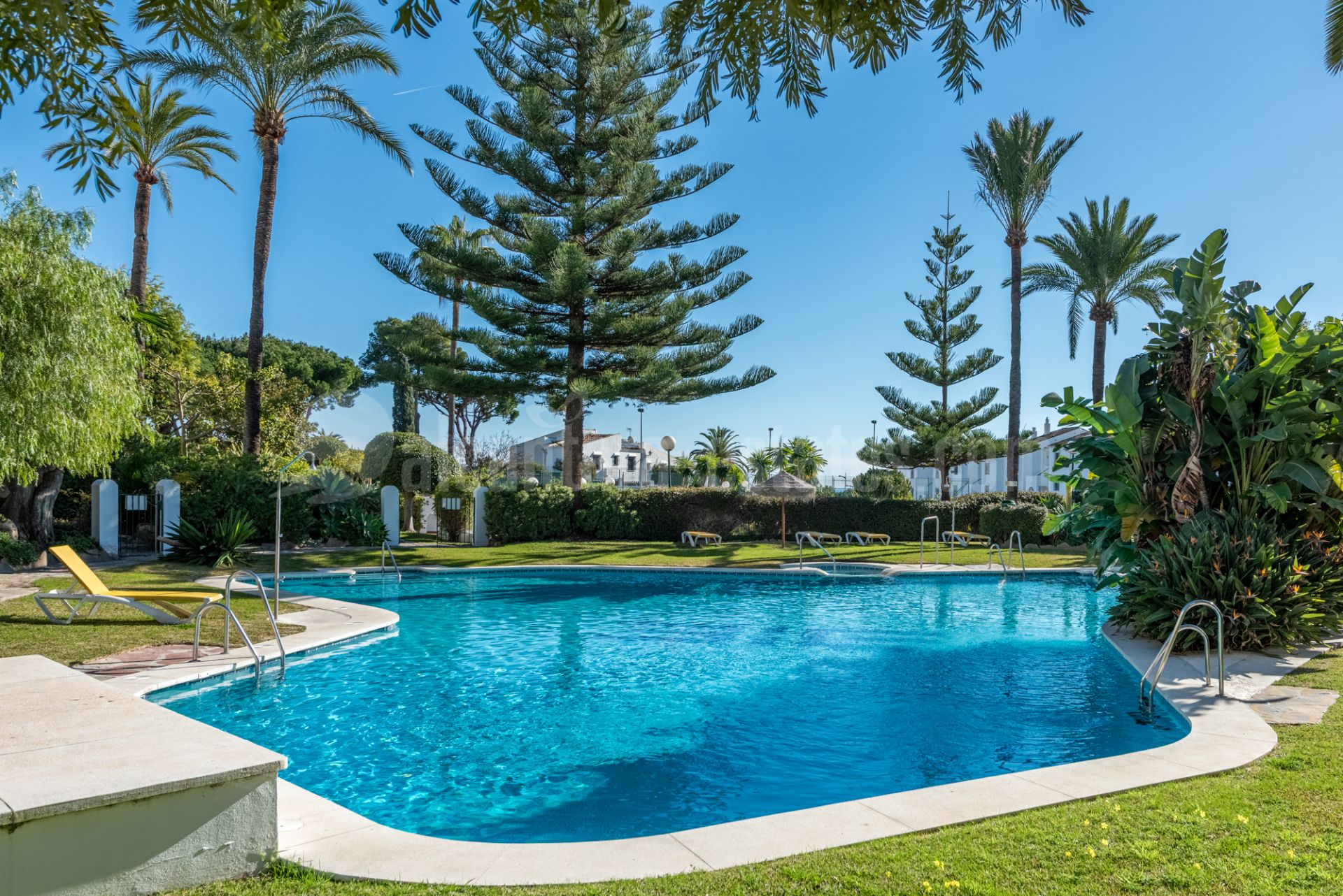 Apartment in Cerro Blanco, Marbella