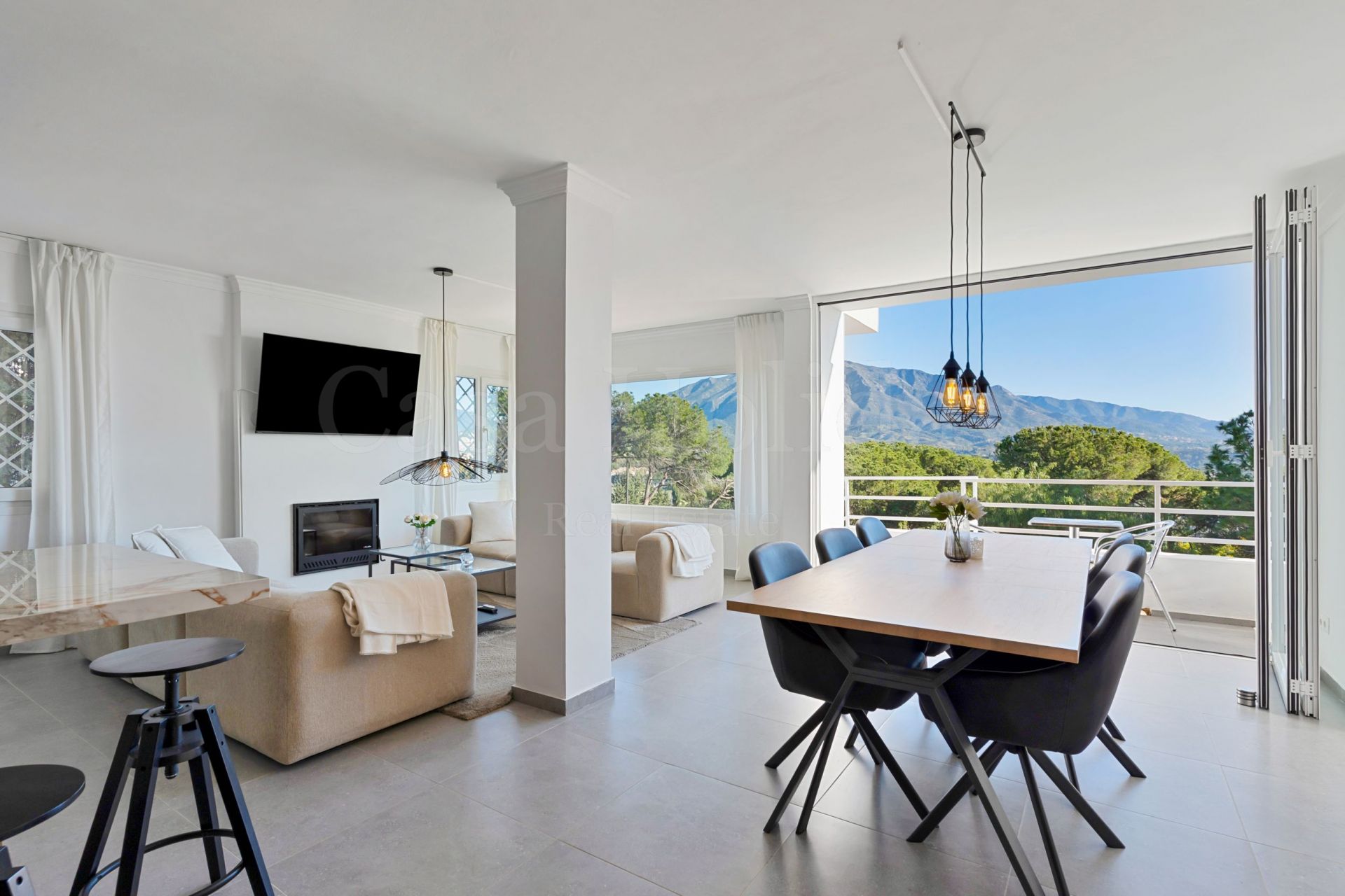 Duplex in Nueva Andalucia, Marbella