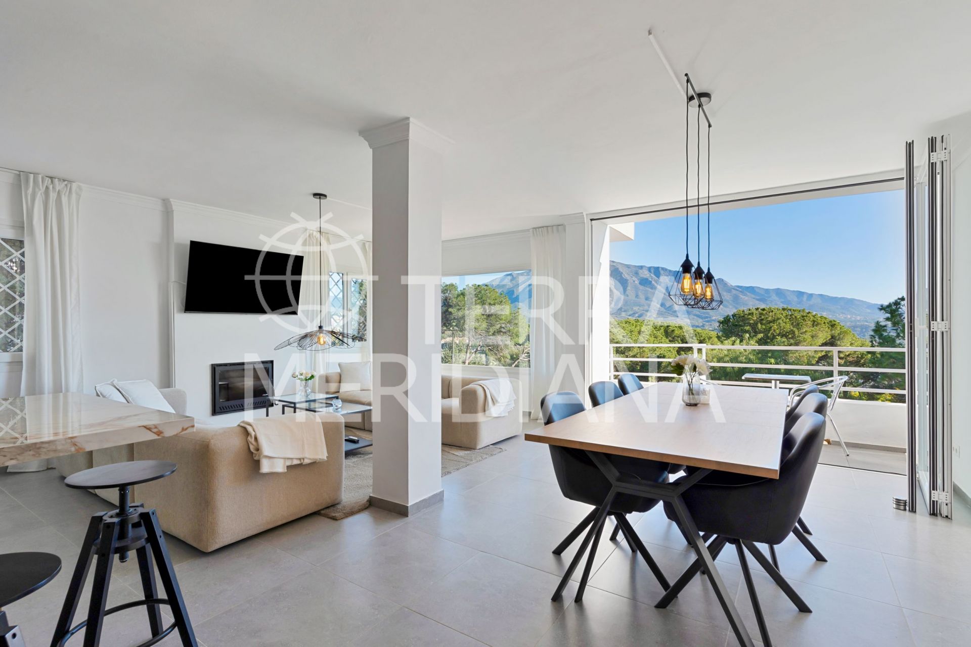 Duplex in Nueva Andalucia, Marbella