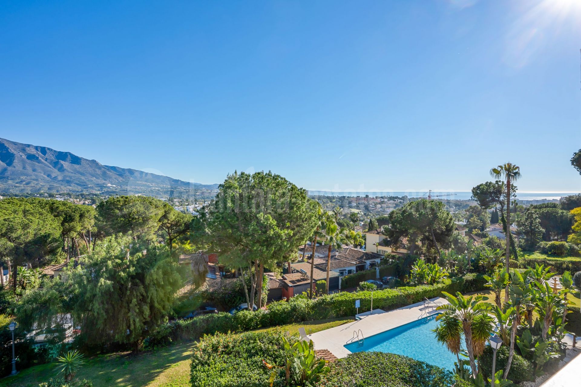 Duplex en Nueva Andalucia, Marbella