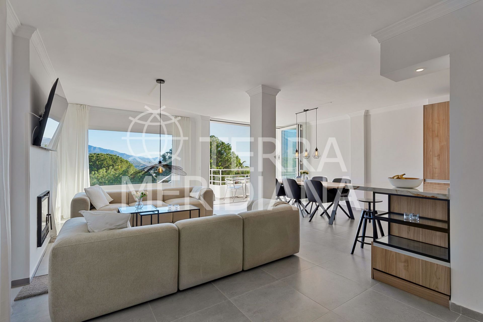 Duplex in Nueva Andalucia, Marbella