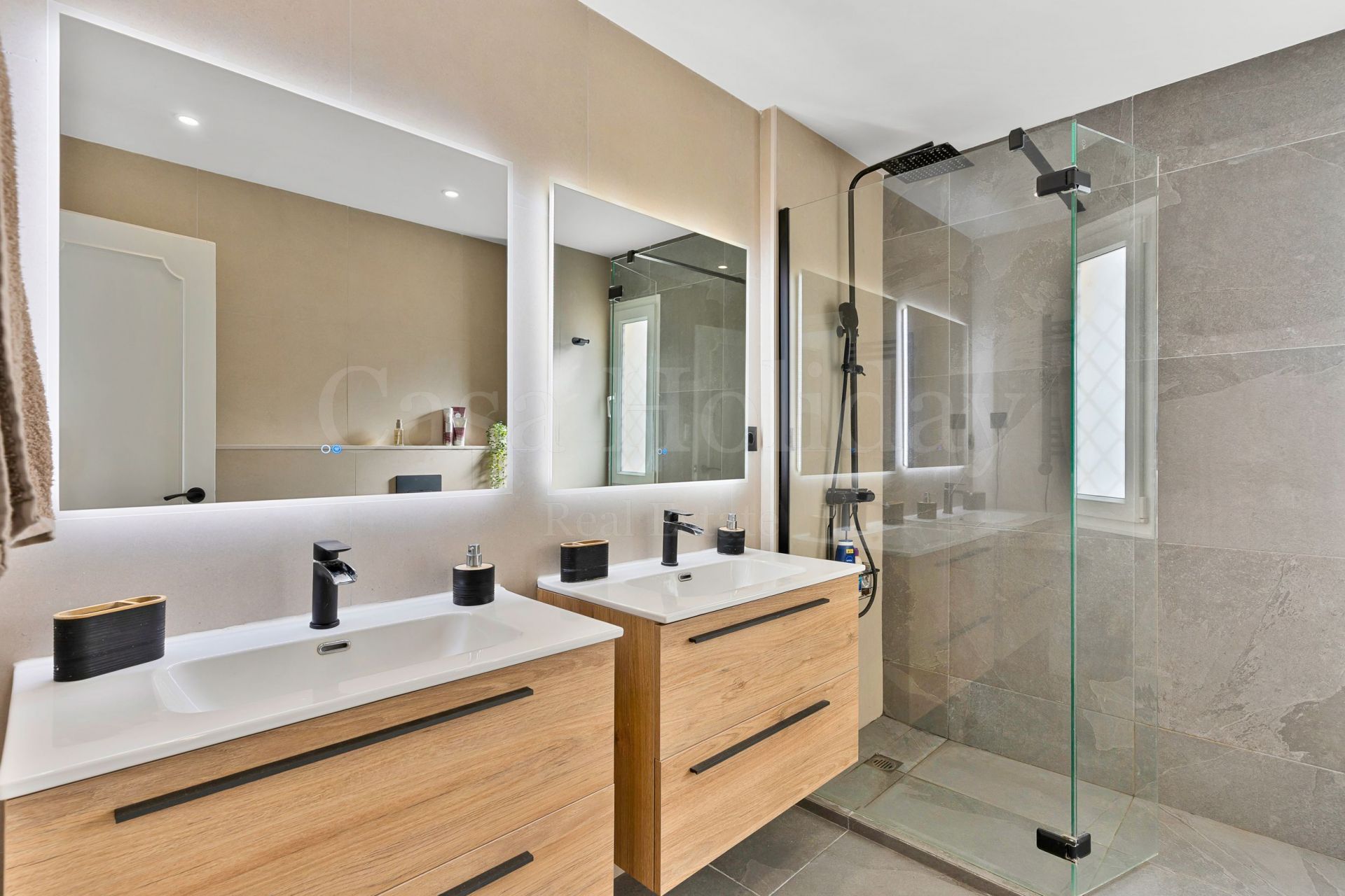 Duplex in Nueva Andalucia, Marbella