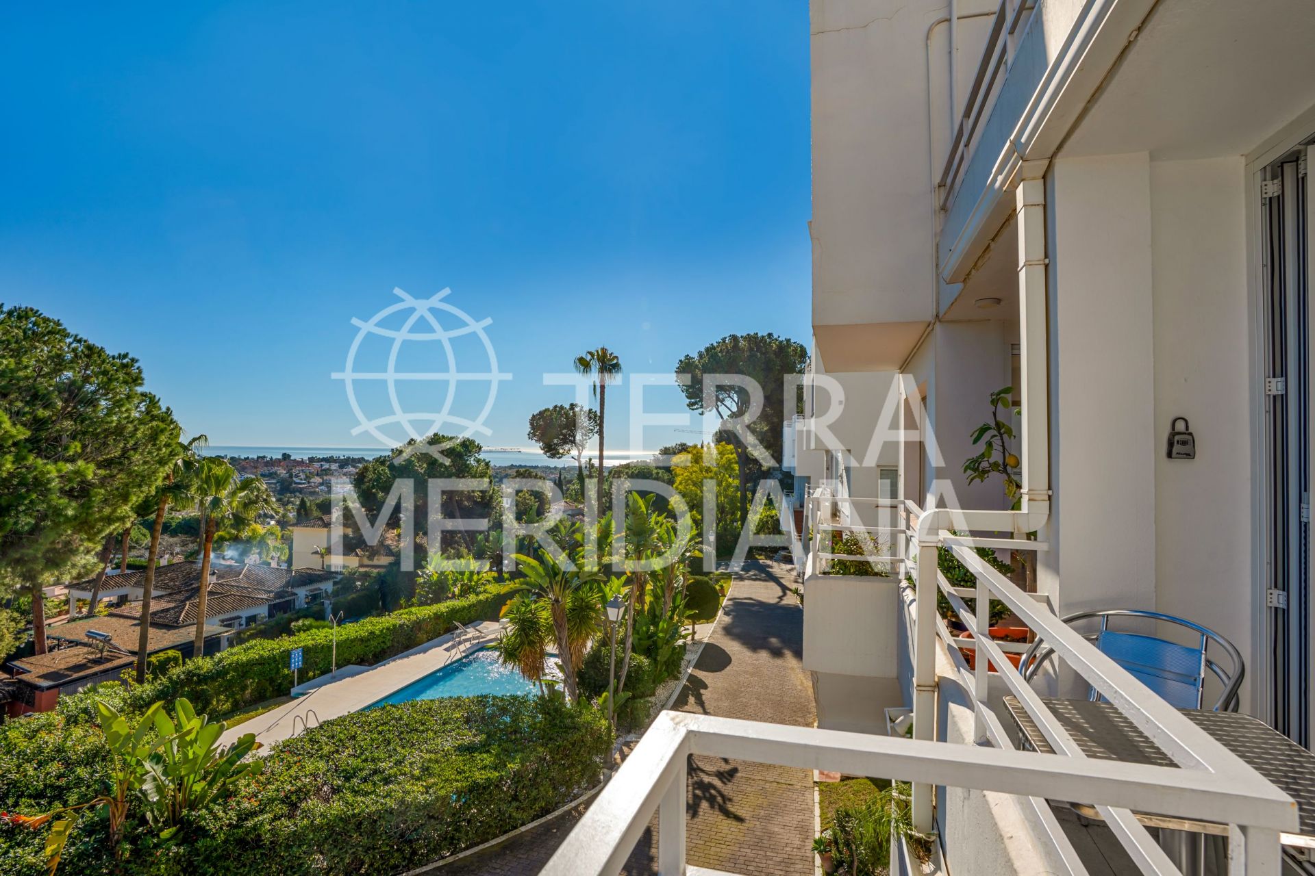 Duplex in Nueva Andalucia, Marbella