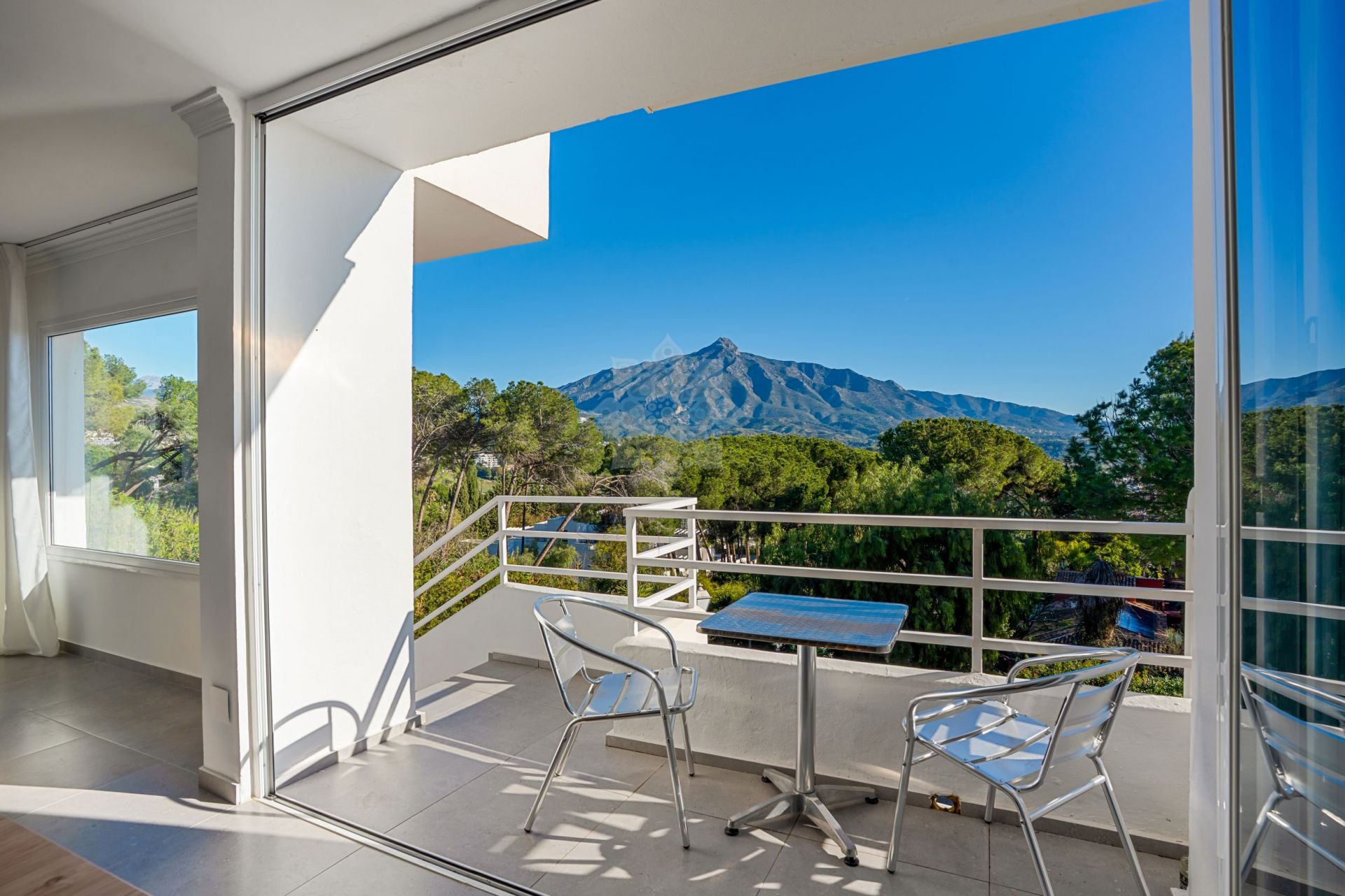 Duplex w Nueva Andalucia, Marbella