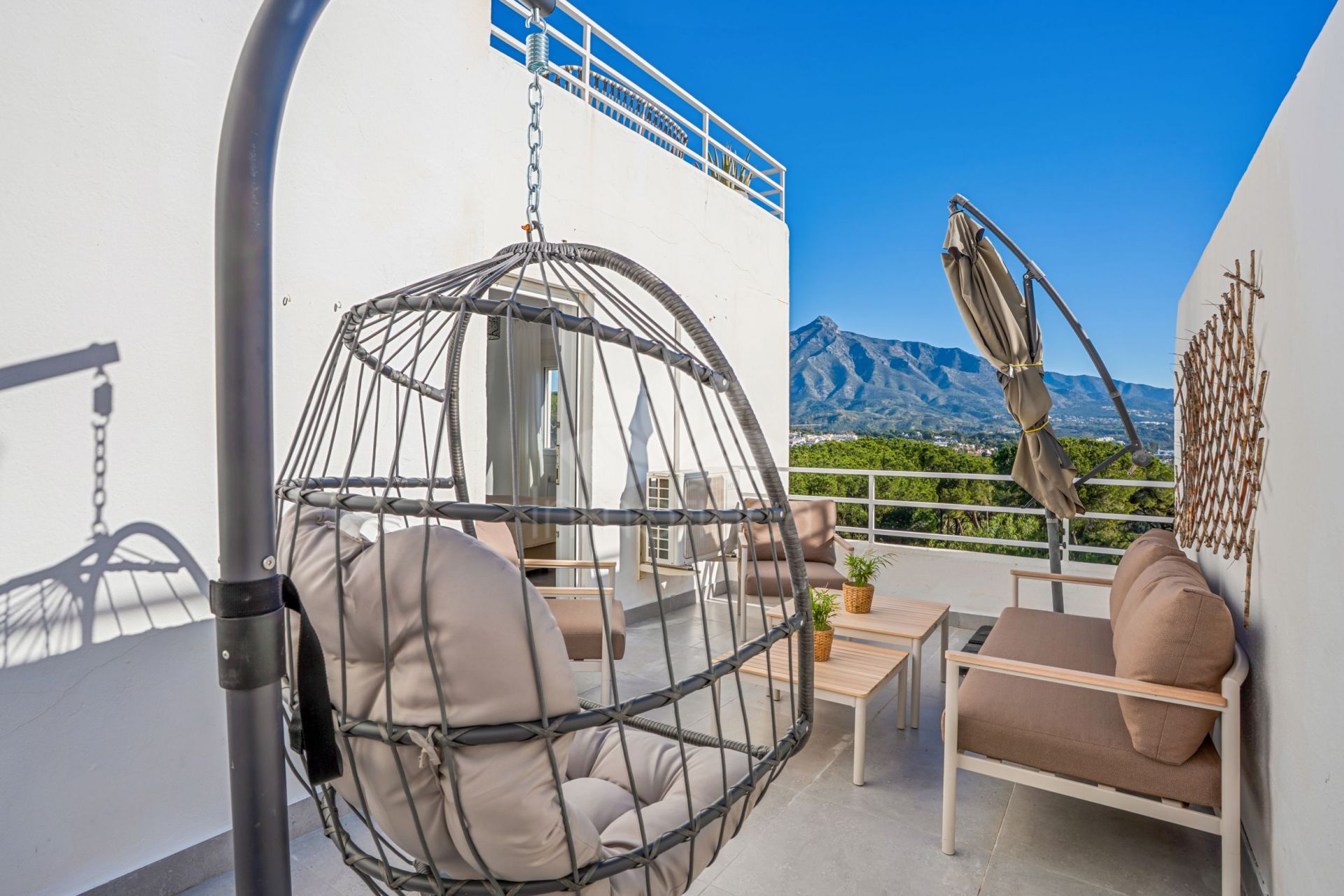 Duplex en Nueva Andalucia, Marbella