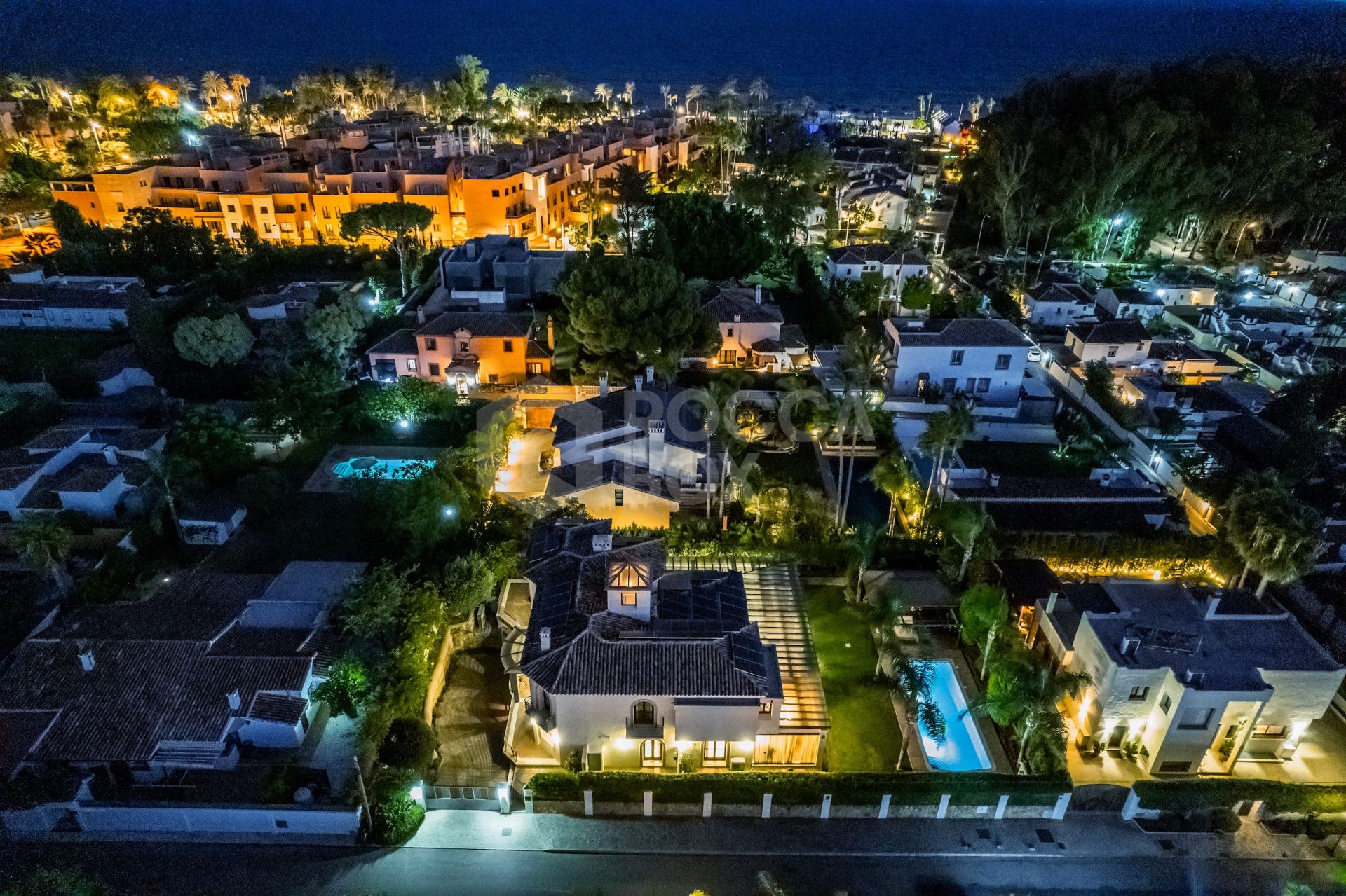 Welcome to this exclusive three-level villa in San Pedro Playa