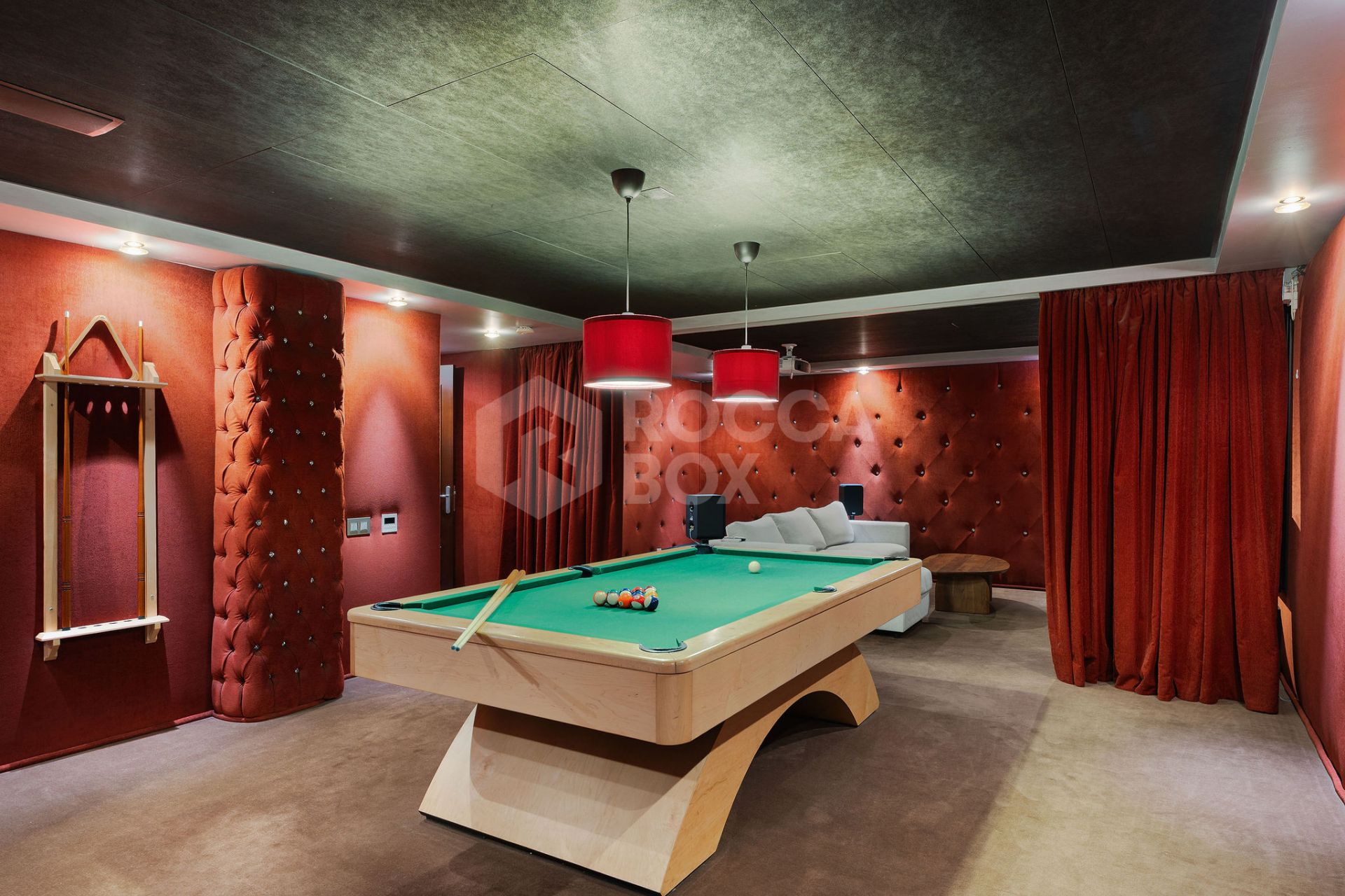 Welcome to this exclusive three-level villa in San Pedro Playa