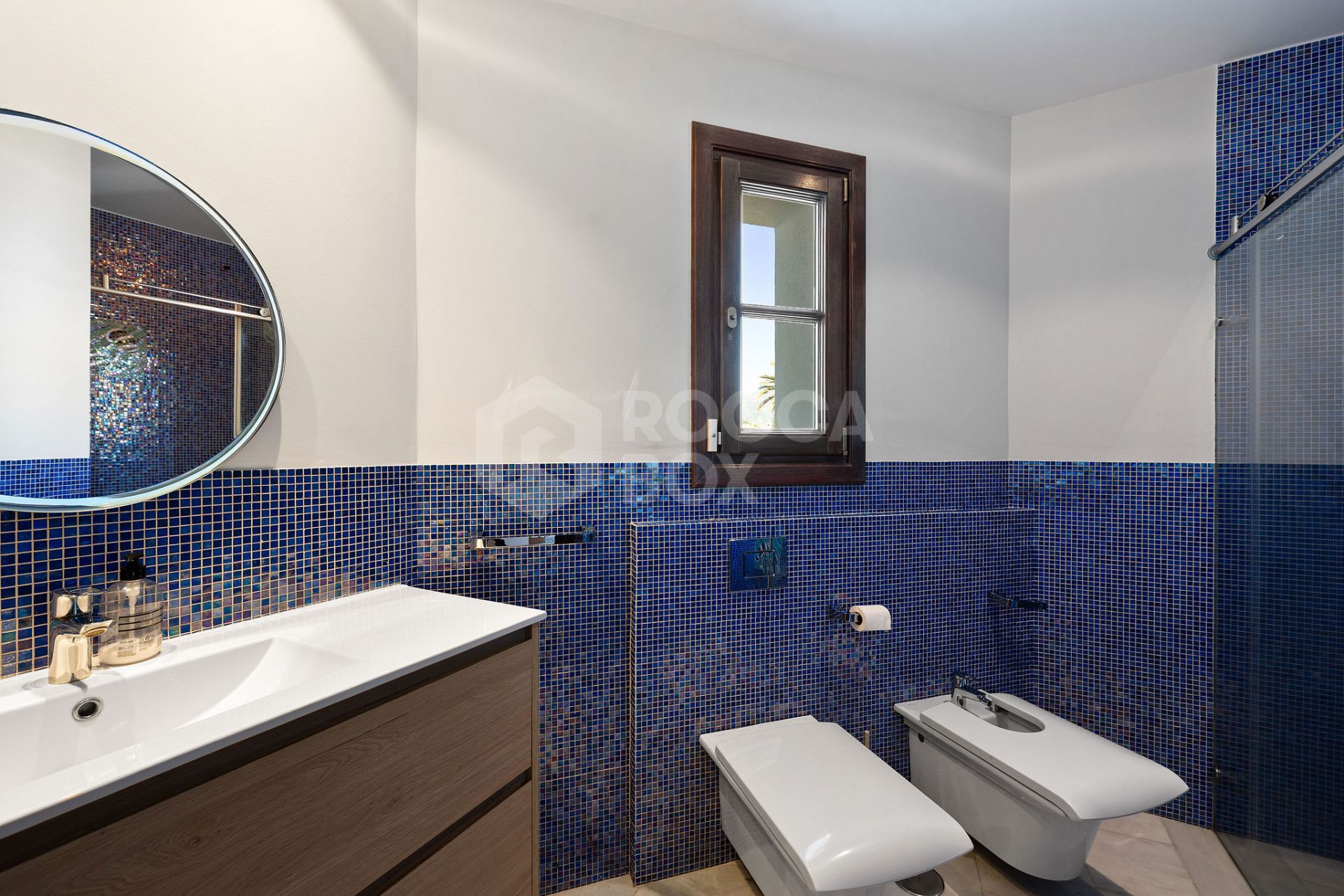 Welcome to this exclusive three-level villa in San Pedro Playa