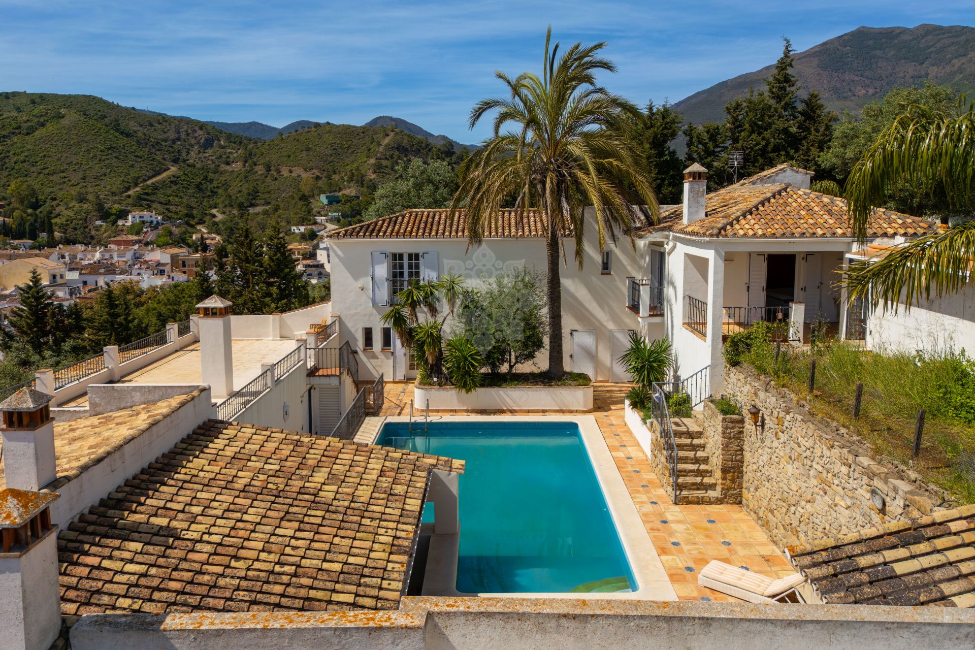 Villa in Benahavis Centro, Benahavis