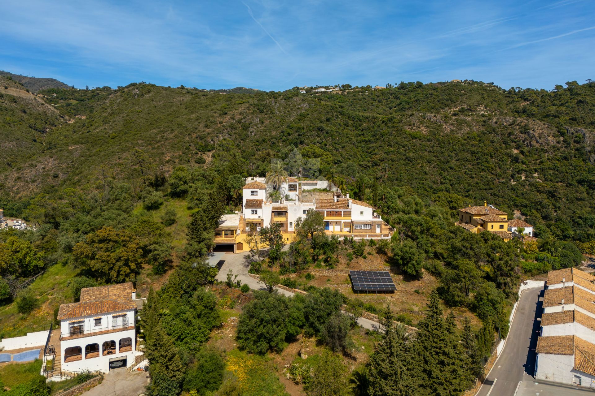 Villa in Benahavis Centro, Benahavis