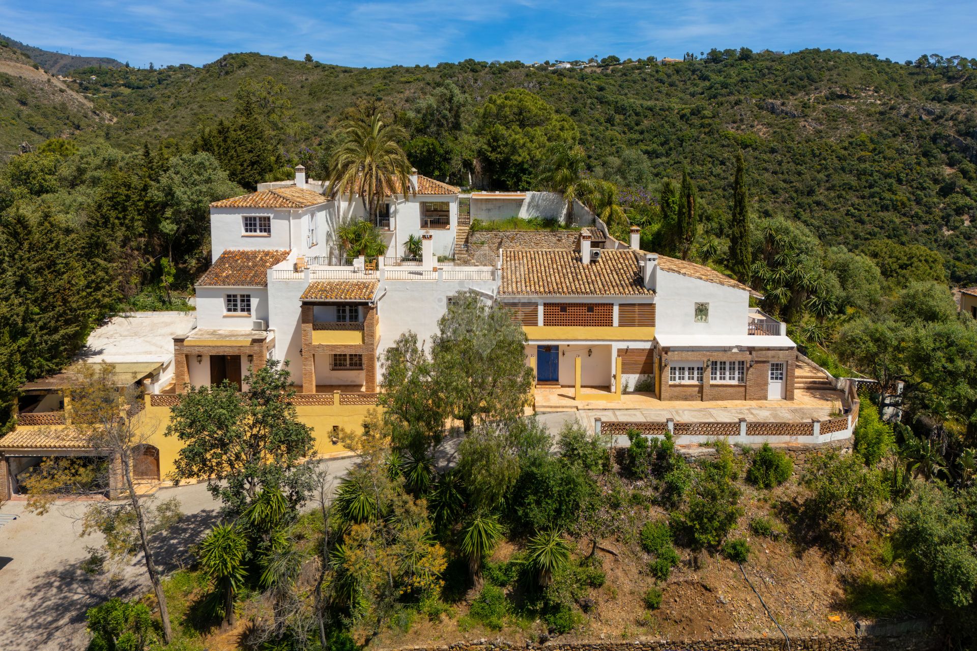 Villa in Benahavis Centro, Benahavis