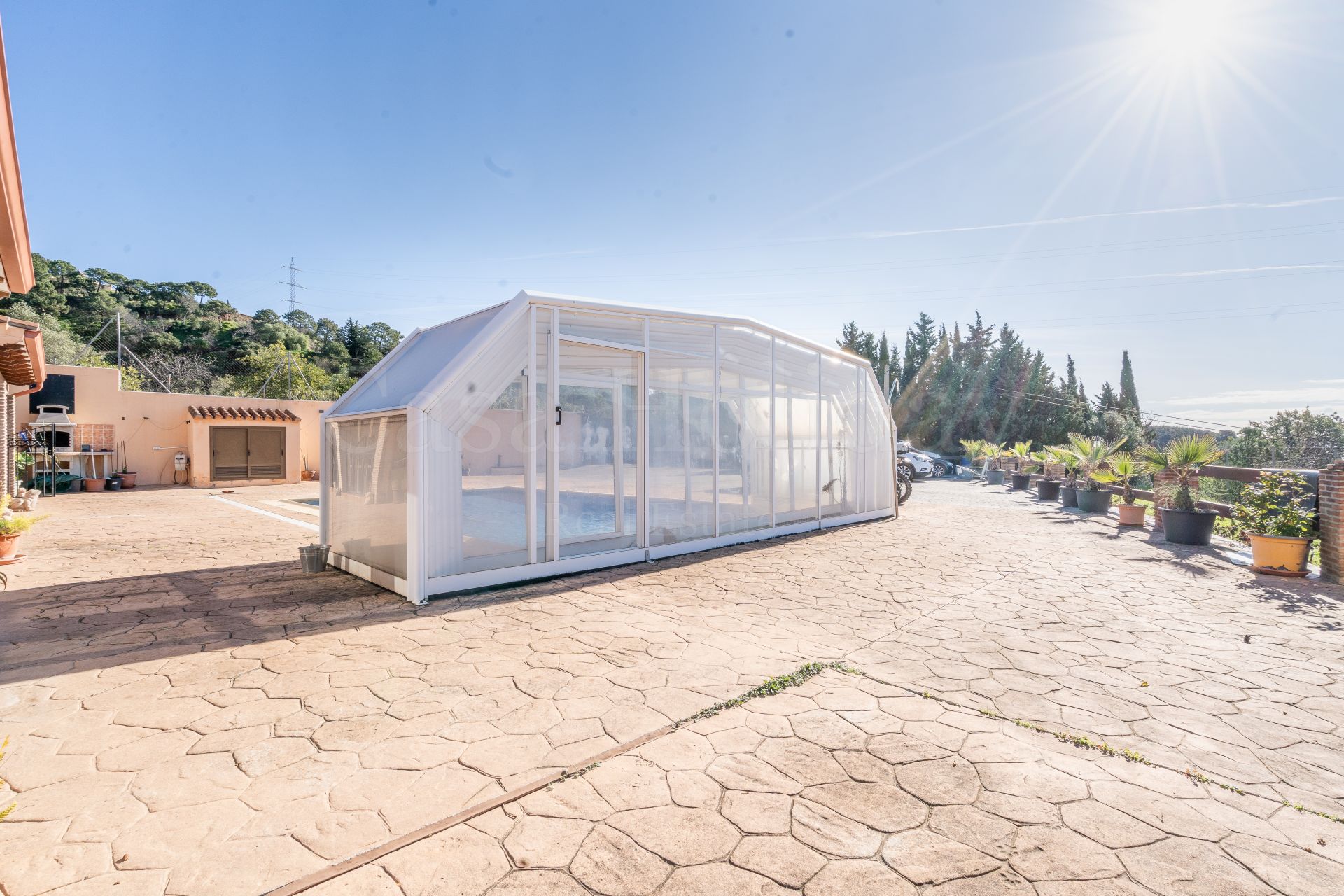 Villa in Altos de Estepona, Estepona