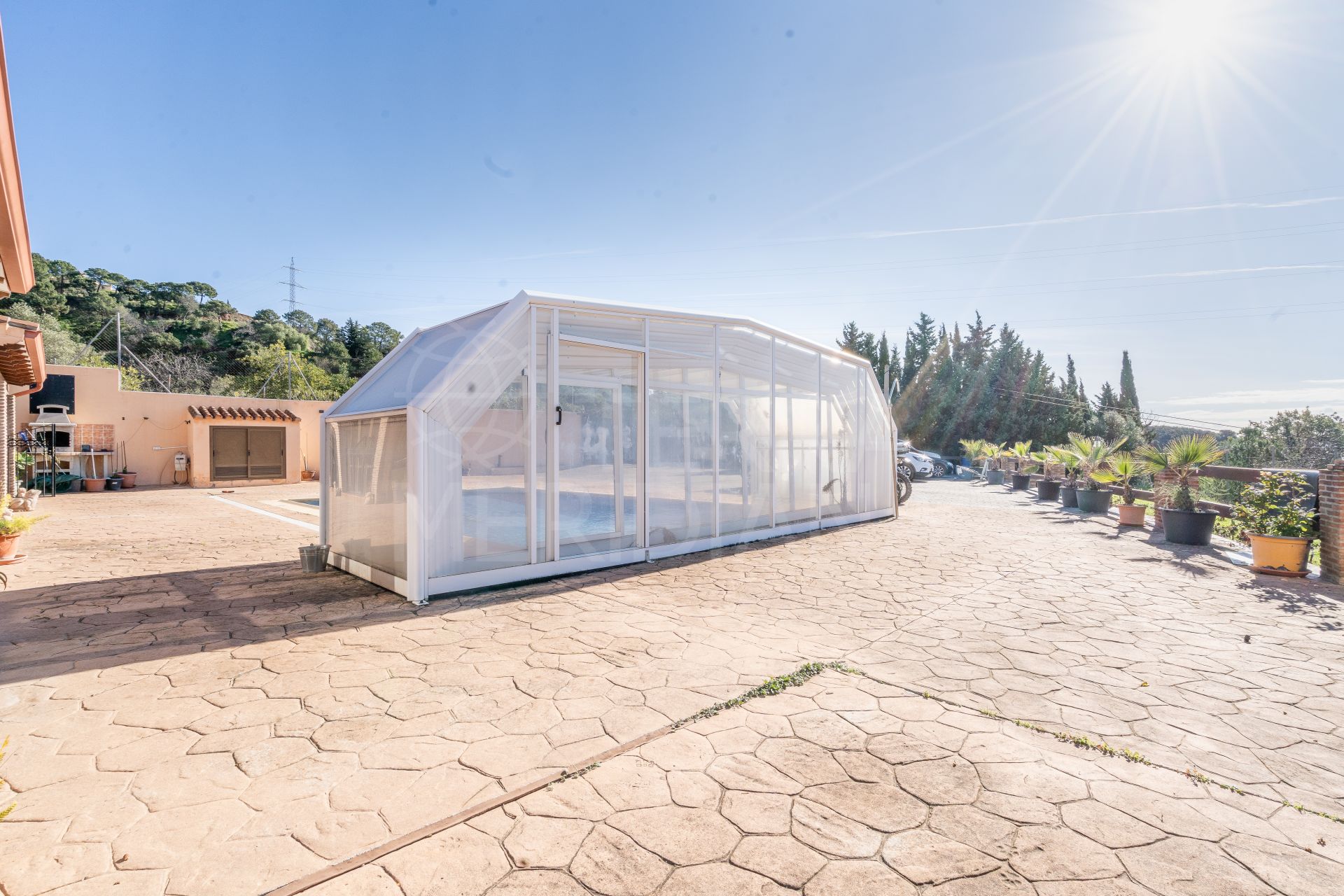 Villa in Altos de Estepona, Estepona