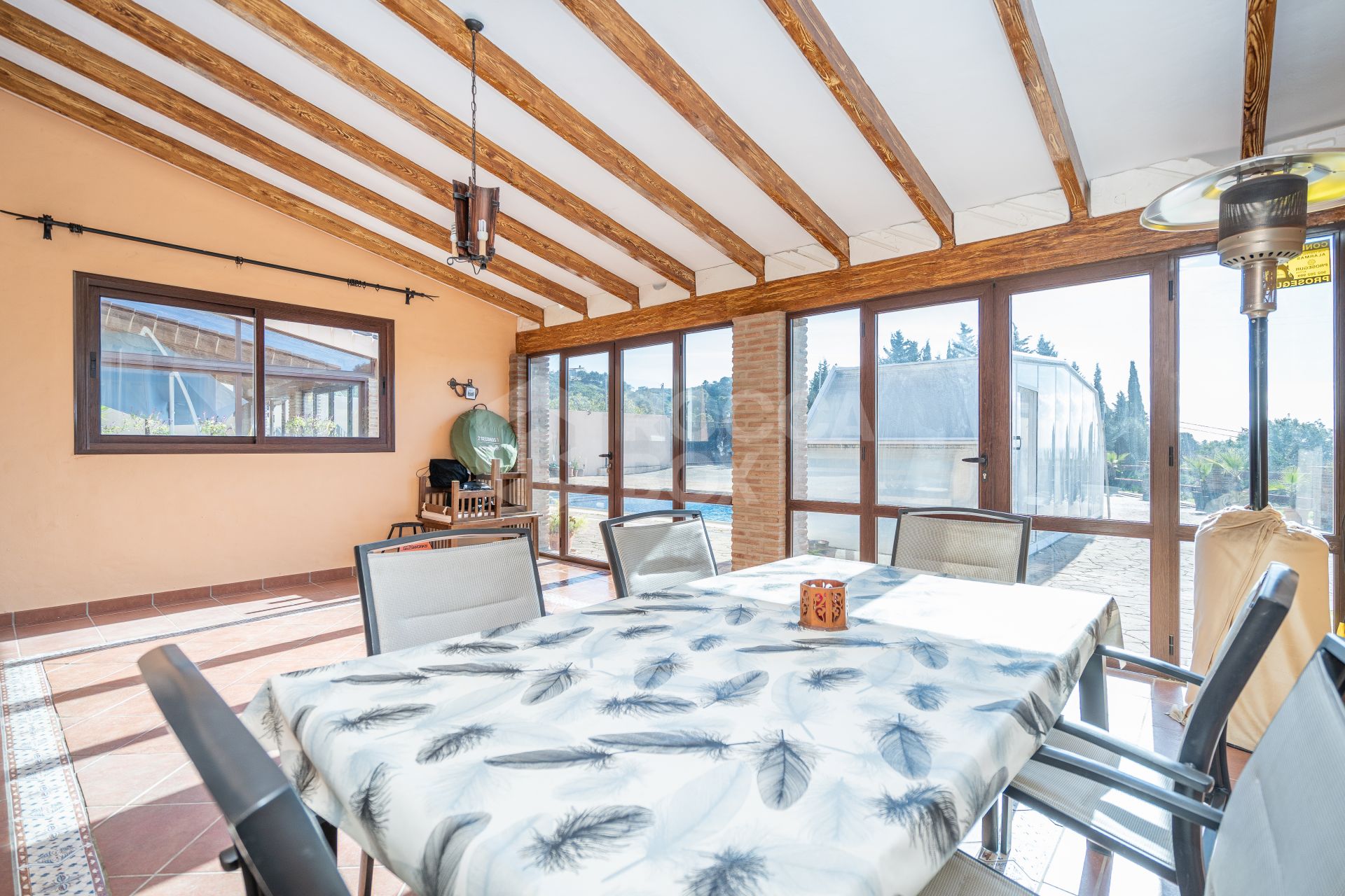 Sea-View Villa with Large Plots & Endless Potential – La Pantoja, Estepona Hills