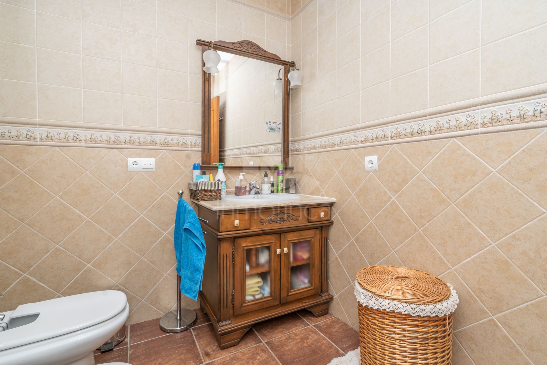 Villa en Altos de Estepona, Estepona