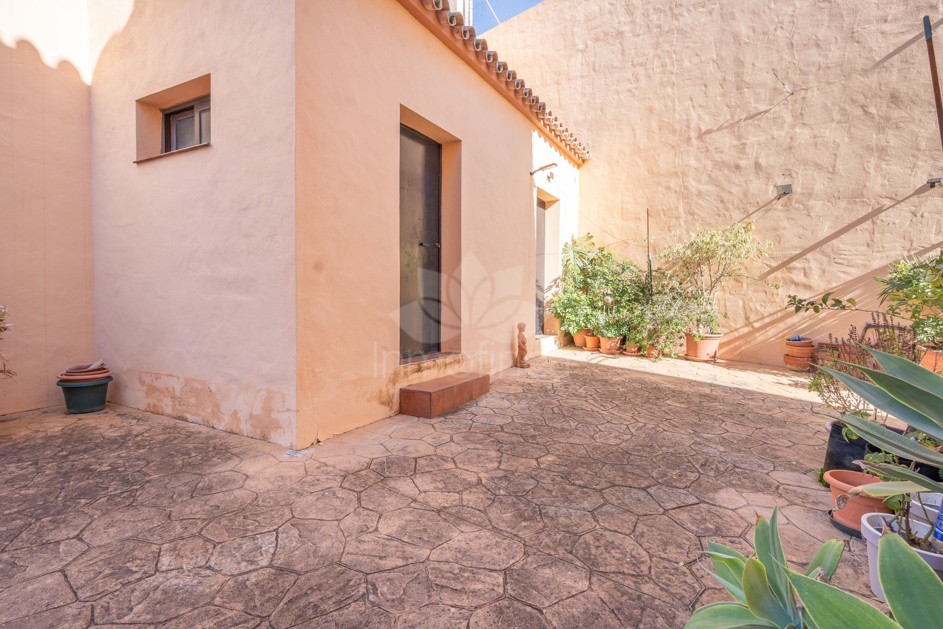 Villa en Altos de Estepona, Estepona